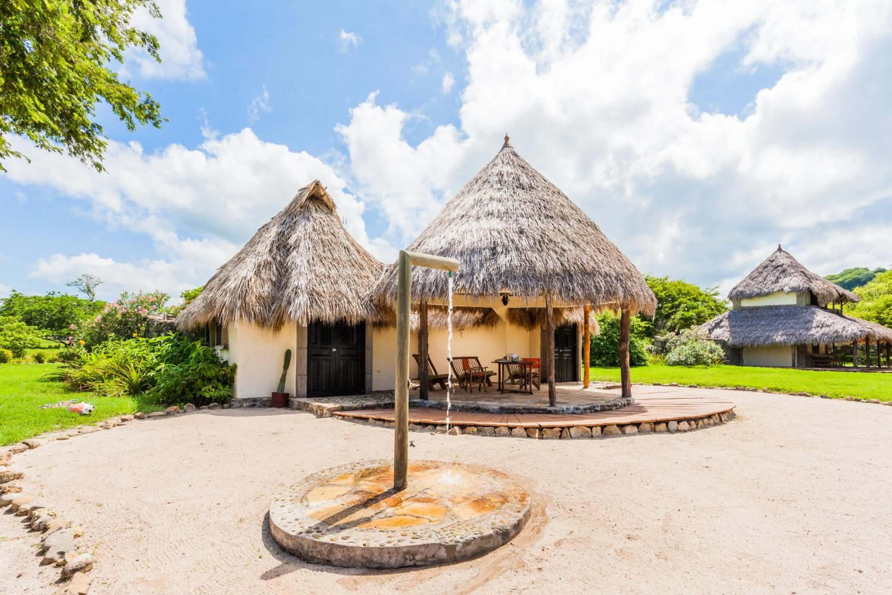 Property building in Hotel Punta Teonoste Boutique Beachfront Resort