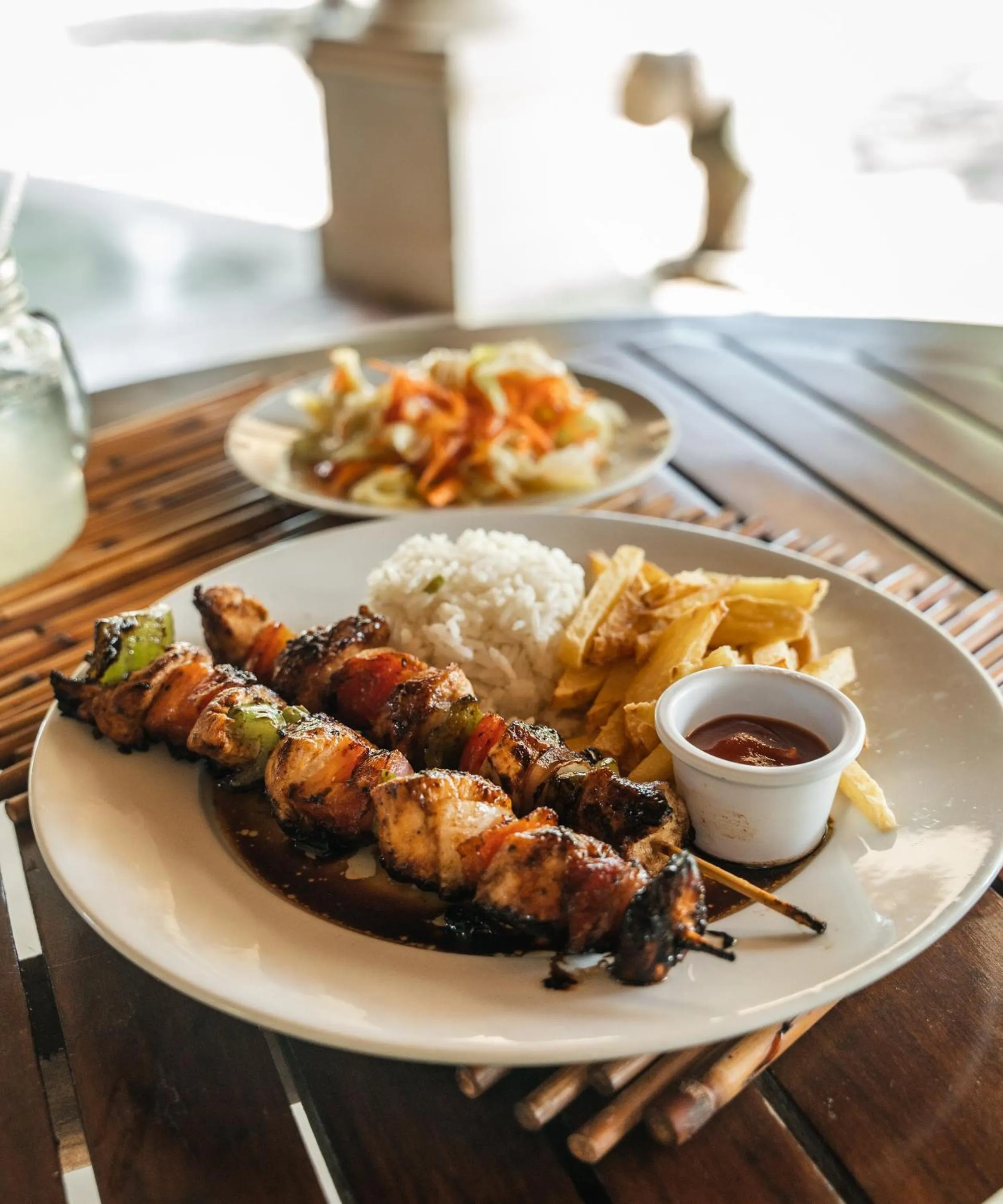 Food and drinks in Hotel Punta Teonoste Boutique Beachfront Resort