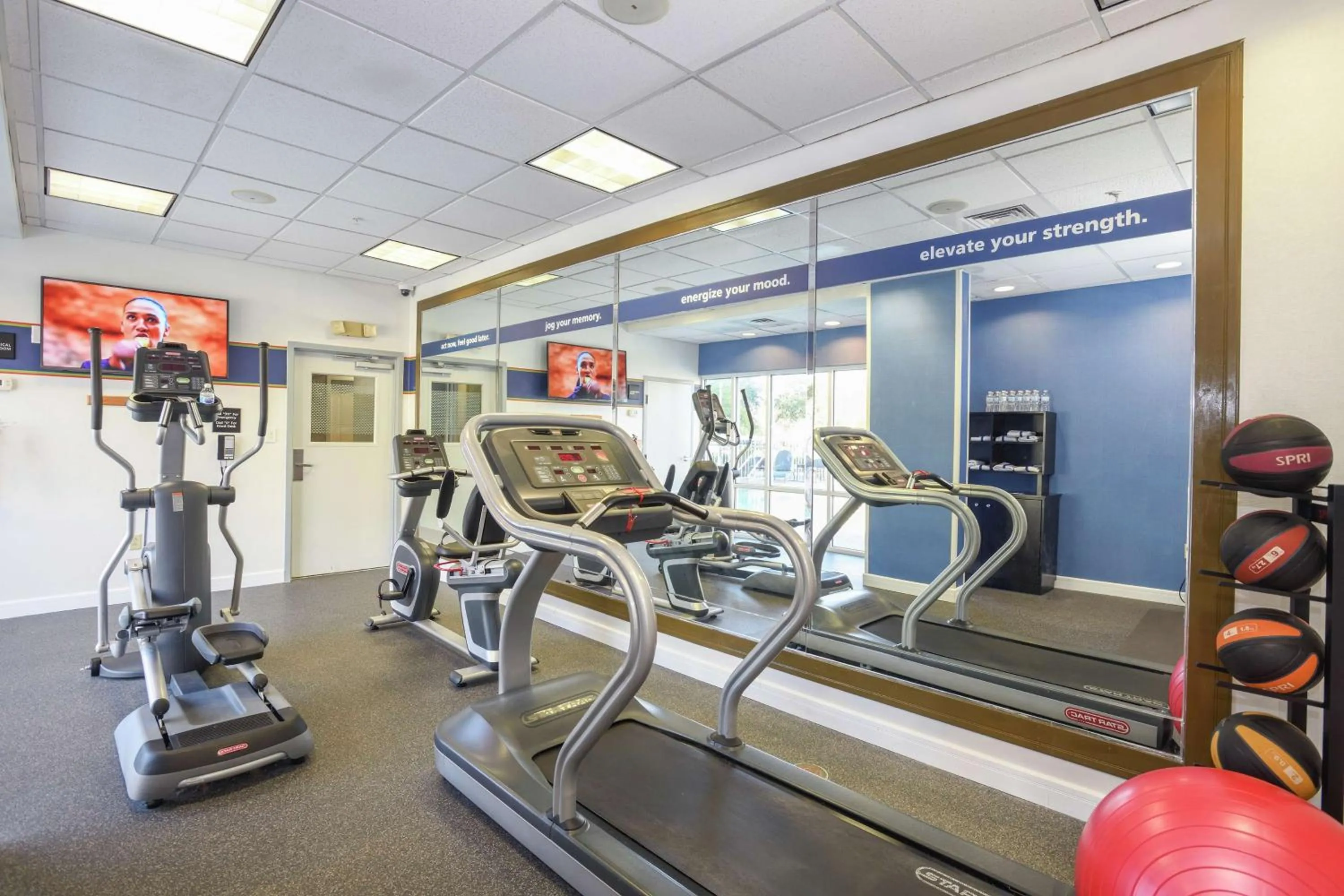 Fitness centre/facilities in Hampton Inn Jacksonville - East Regency Square