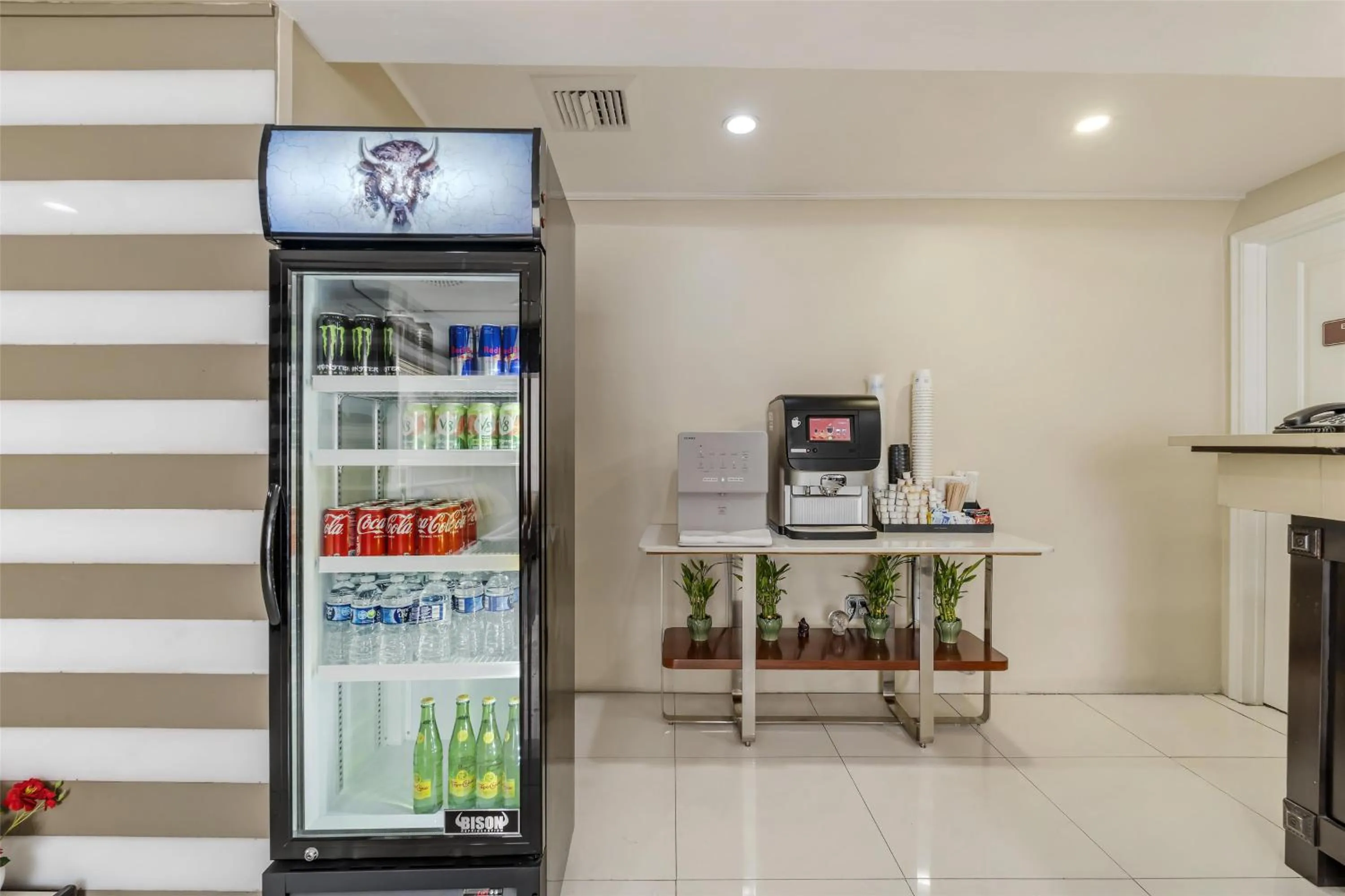 Lobby or reception in Best Western Plus LA Mid-Town Hotel