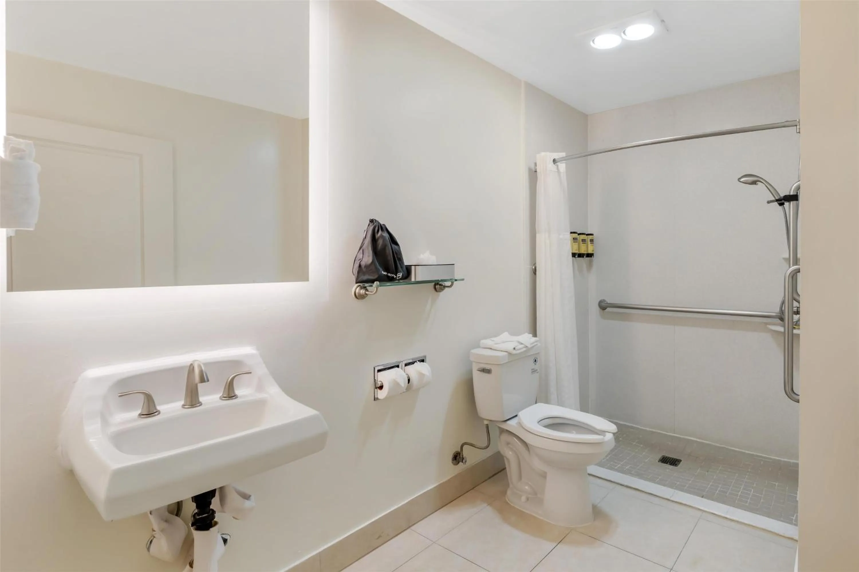 Bathroom in Best Western Plus LA Mid-Town Hotel