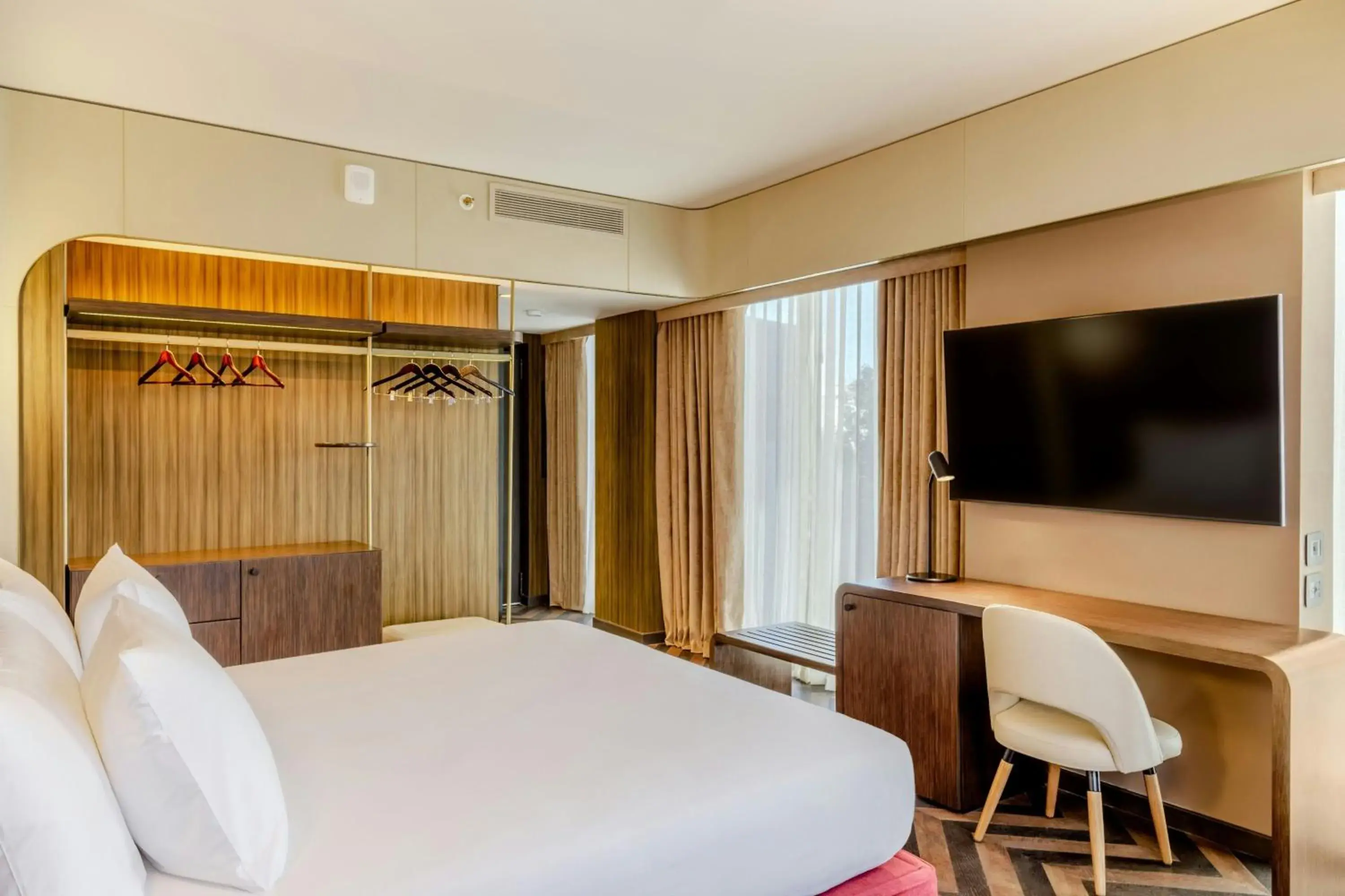 King Room - Tower in Recoleta Grand, Buenos Aires, a Tribute Portfolio Hotel King Room - Tower in Recoleta Grand, Buenos Aires, a Tribute Portfolio Hotel