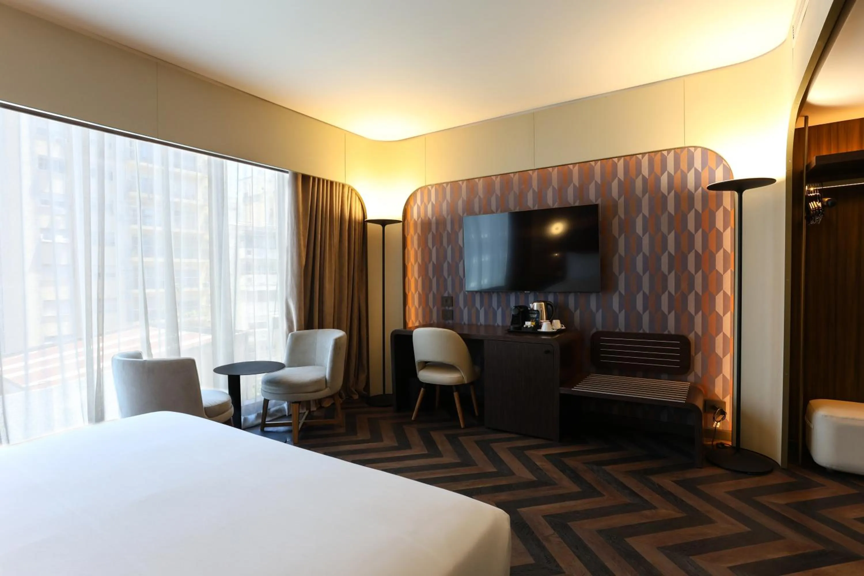 Seating area, Bed in Recoleta Grand, Buenos Aires, a Tribute Portfolio Hotel