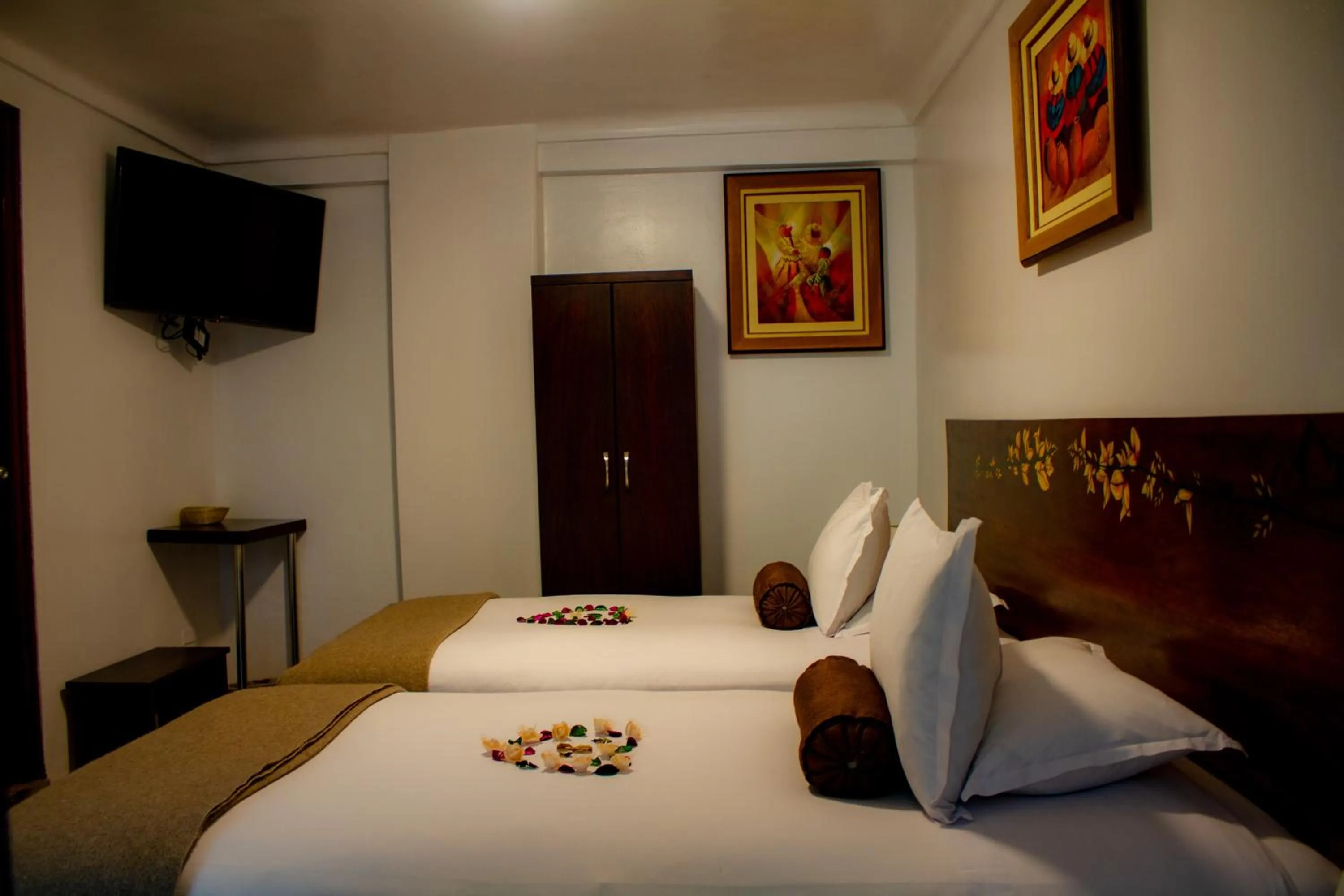 TV and multimedia in Hotel Retama Machupicchu