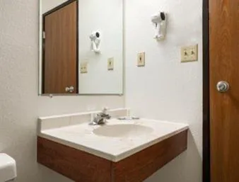 King Room - Mobility Access/Non-Smoking in Super 8 by Wyndham Brookville