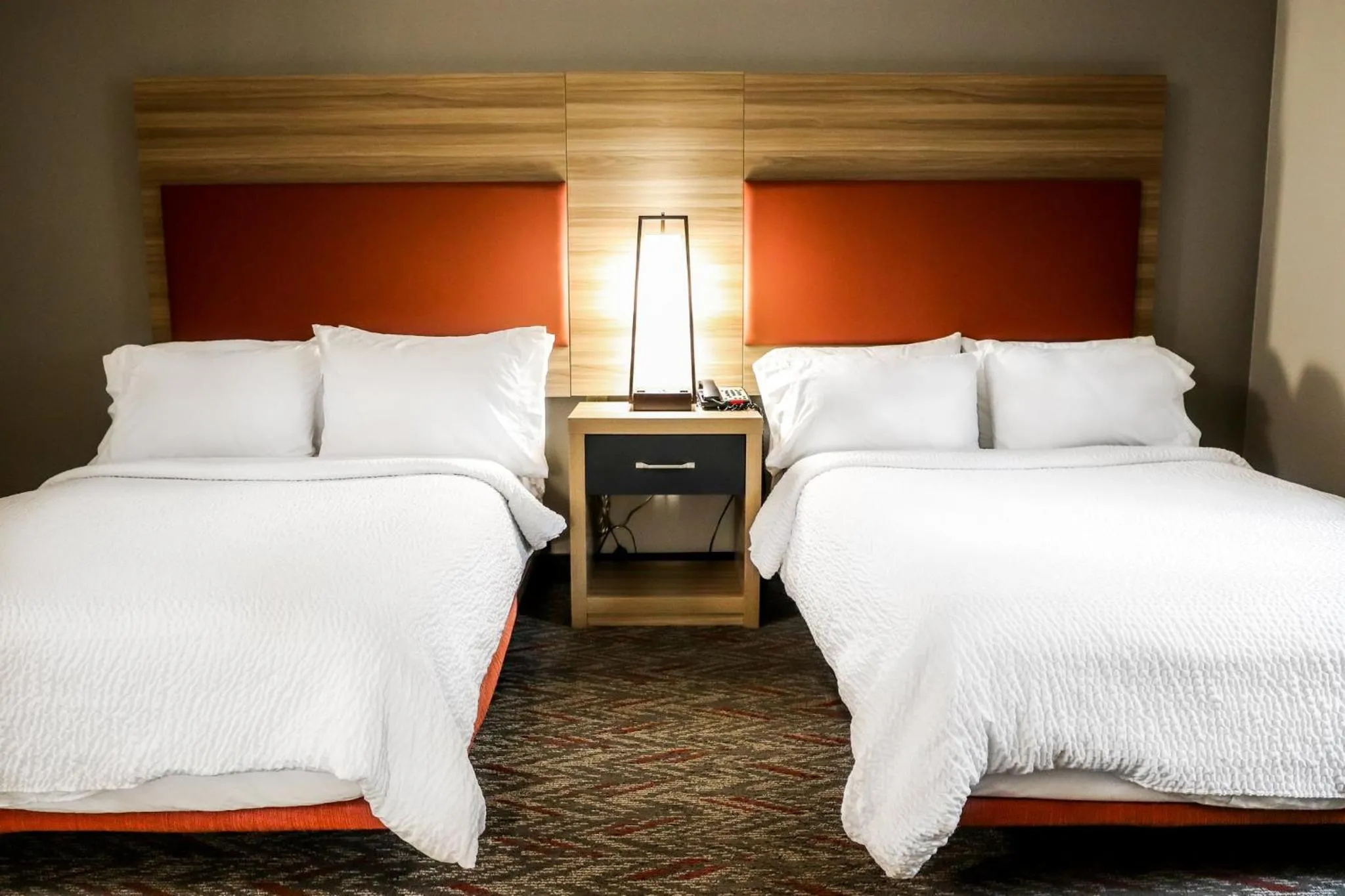 Photo of the whole room, Bed in Candlewood Suites Richmond Airport by IHG