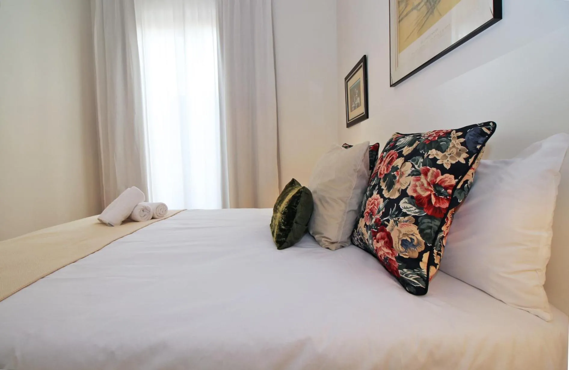 Bed in Del Parque Flats - Premium - Maestre