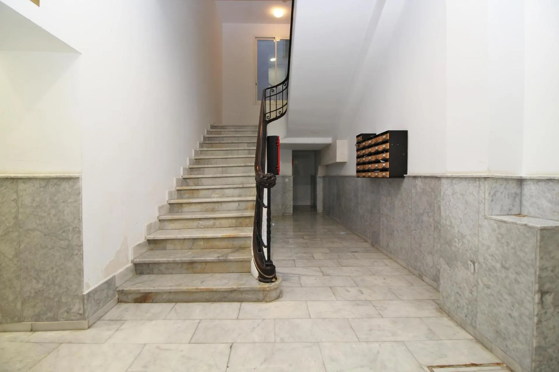 Lobby or reception in Del Parque Flats - Premium - Maestre