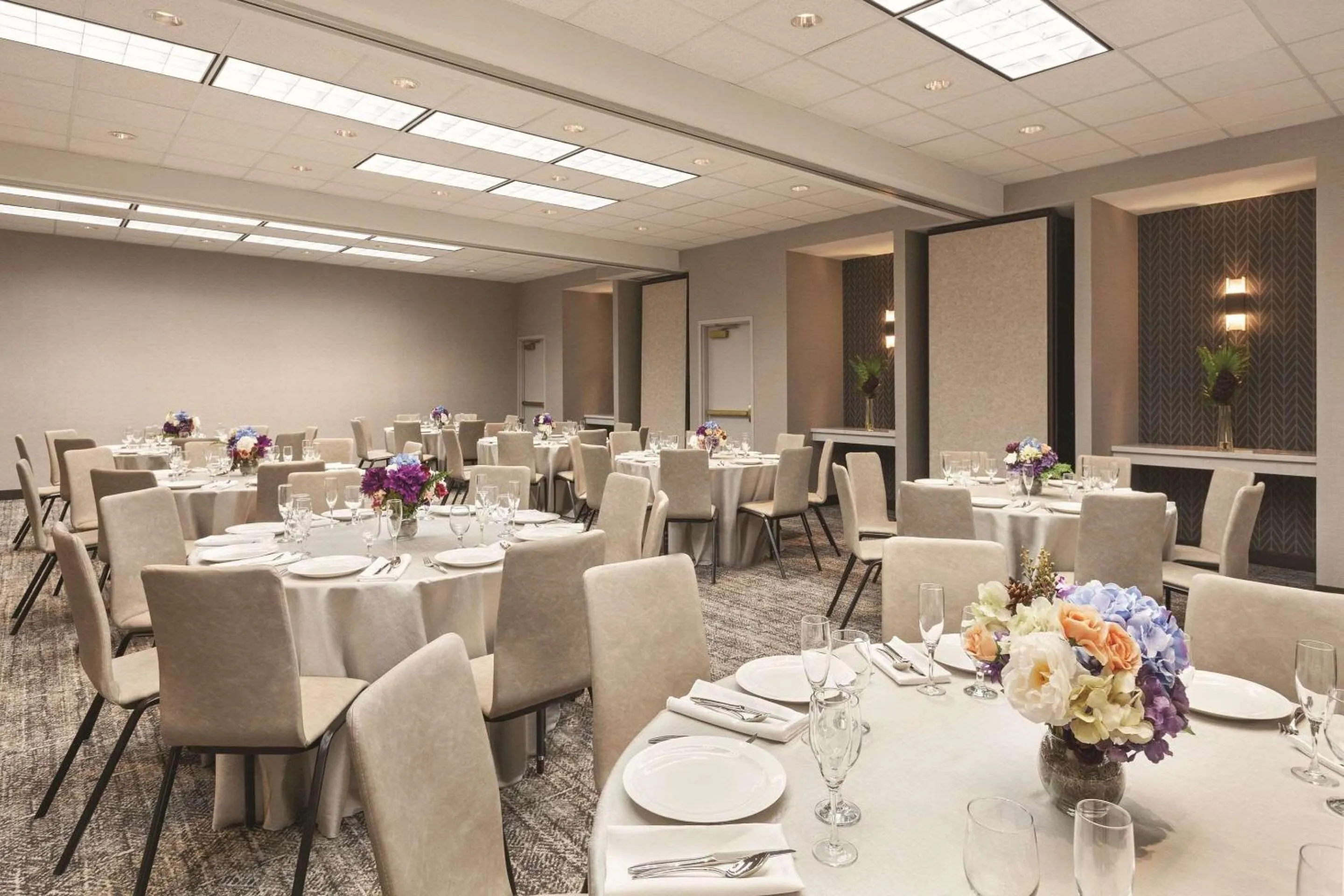 Meeting/conference room in Radisson Hotel Sunnyvale - Silicon Valley