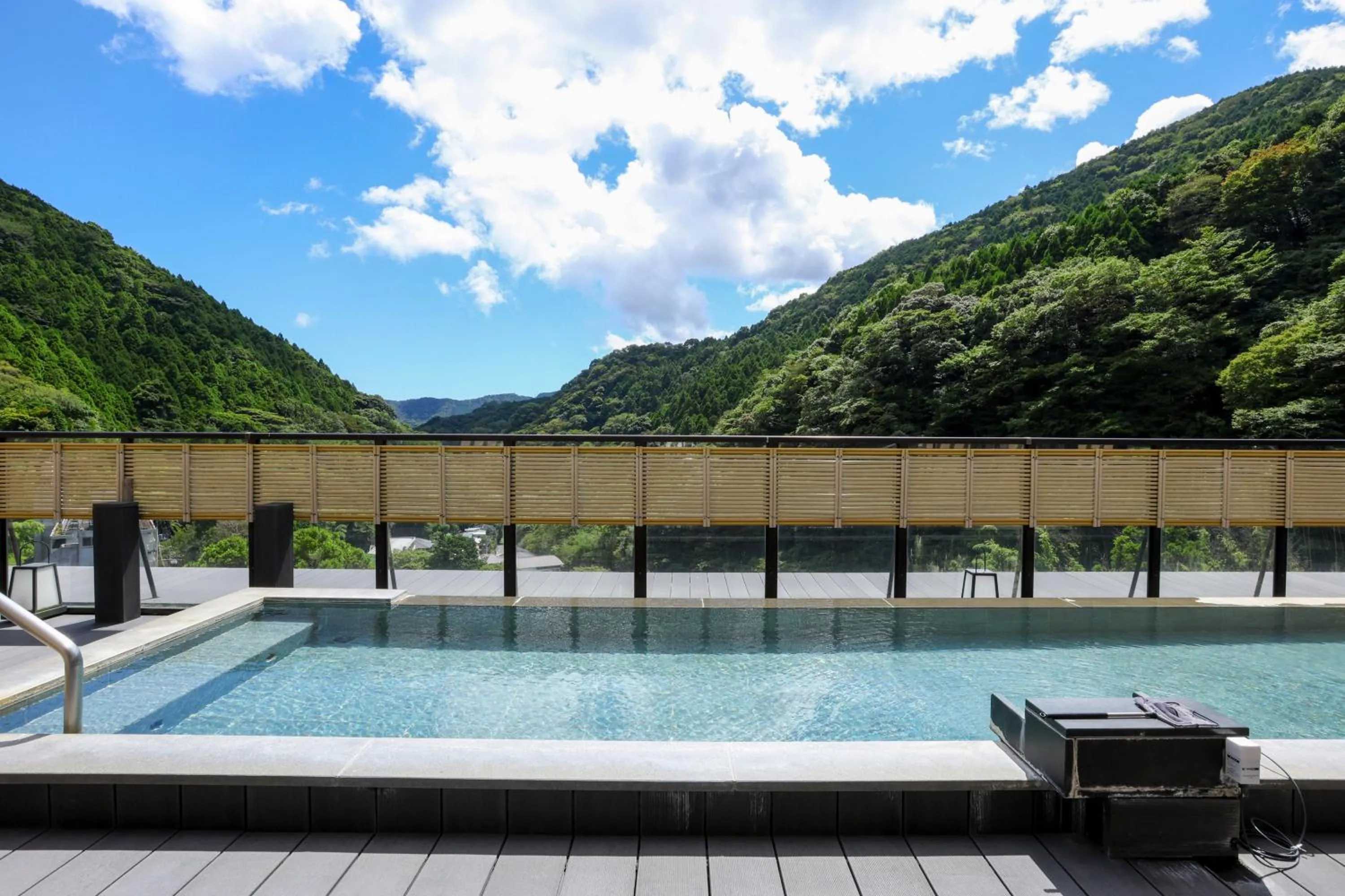 Natural landscape in Oku Yugawara SANSUIROU