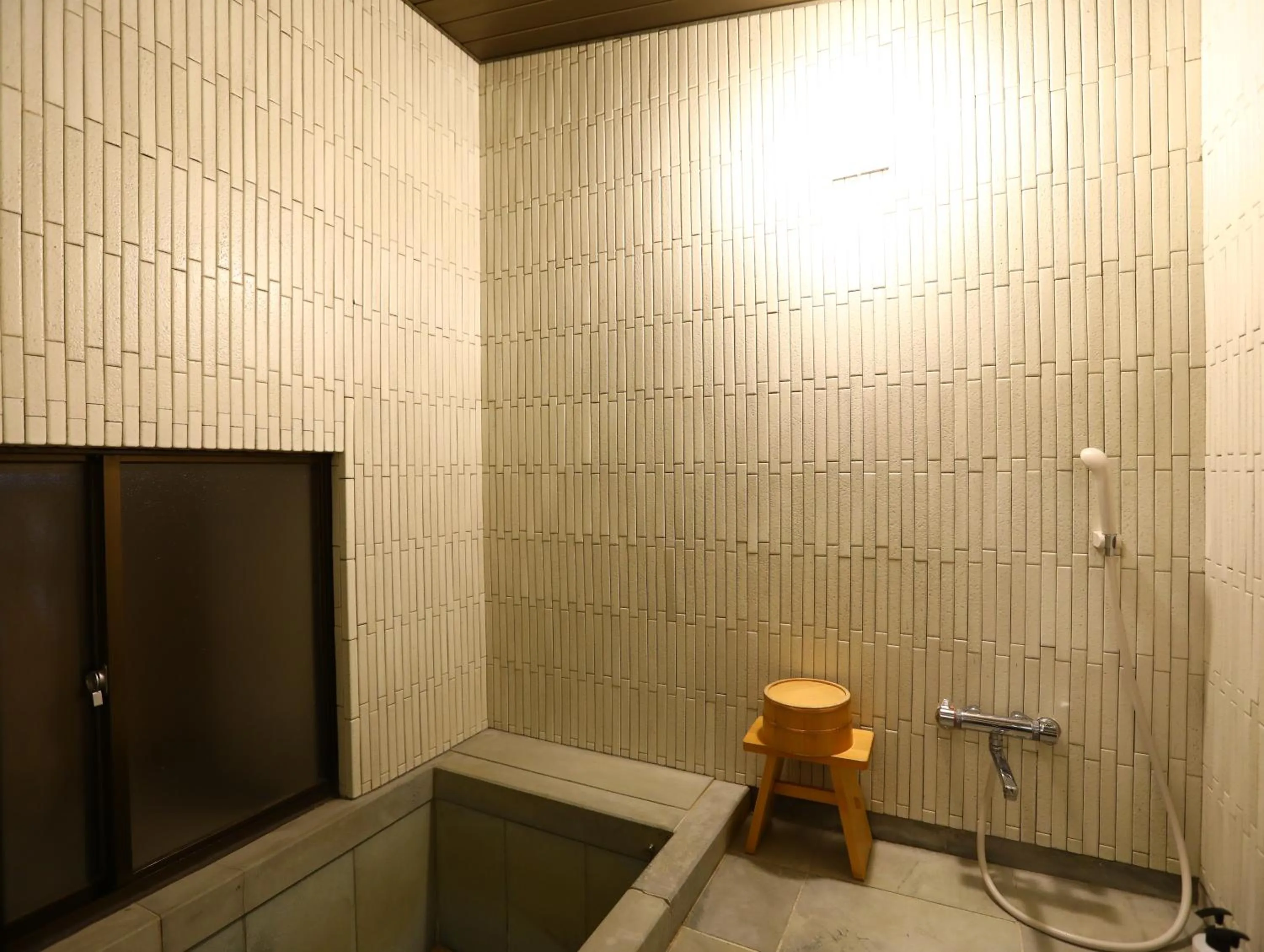 Bathroom in Oku Yugawara SANSUIROU