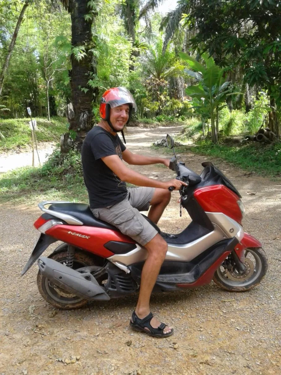 Suan Bang Bon Guest House