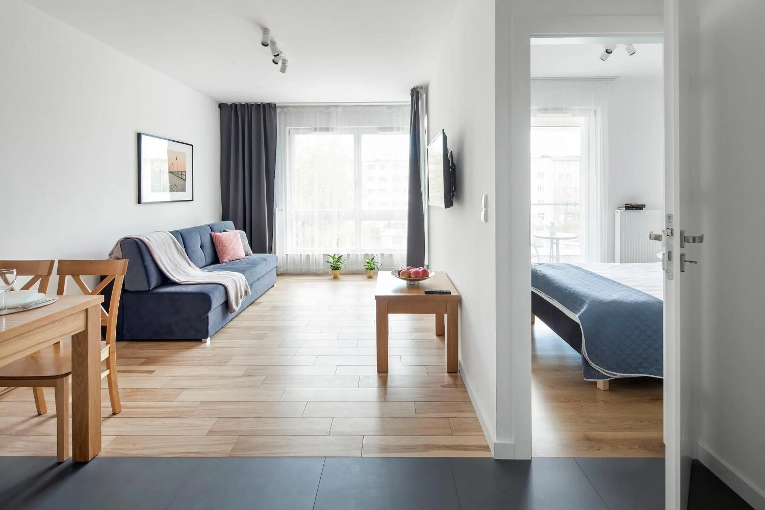 Living room, Bed in Sleepy3city Apartments Batorego 9