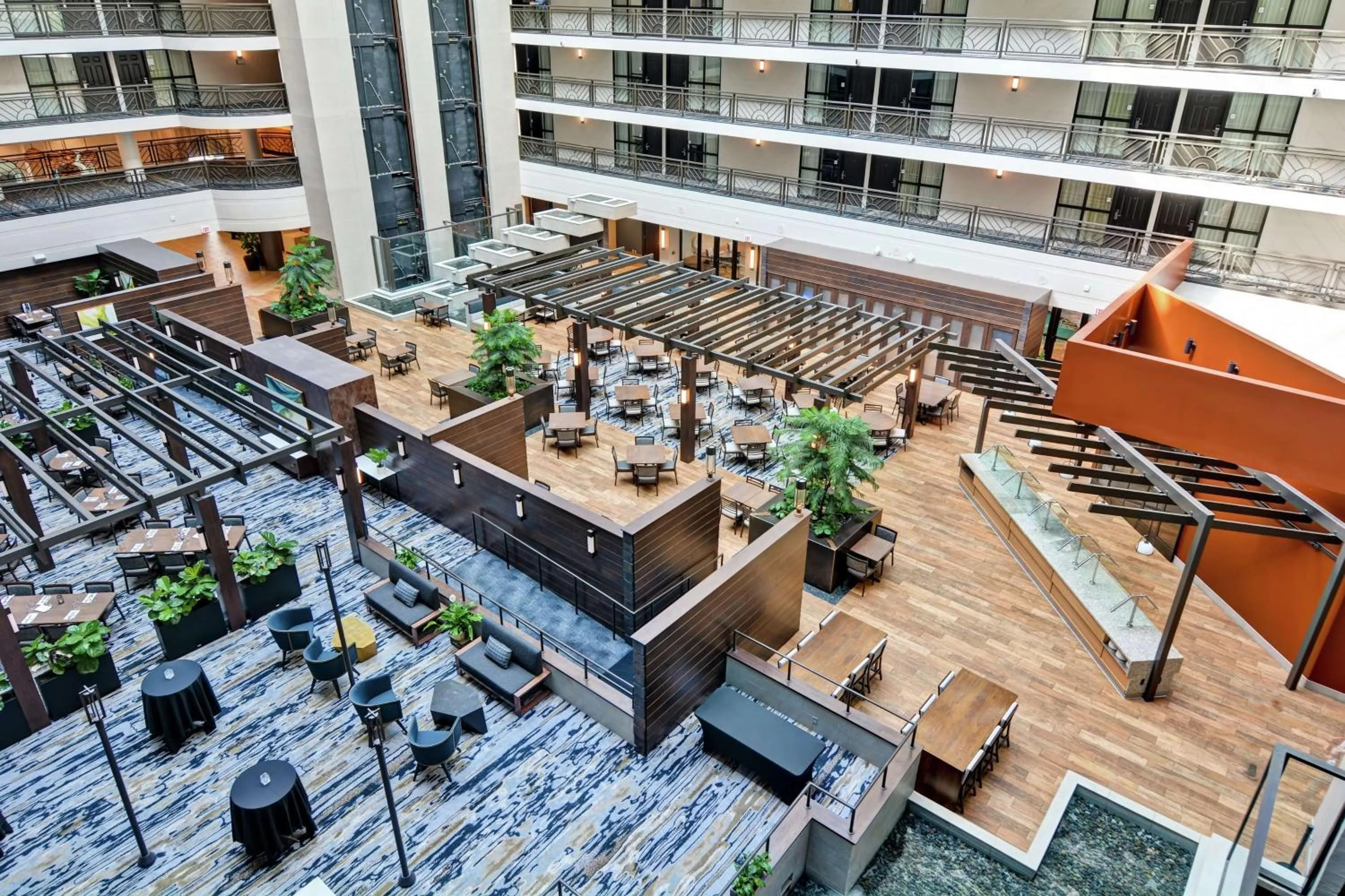 Lobby or reception in Embassy Suites by Hilton Minneapolis Airport