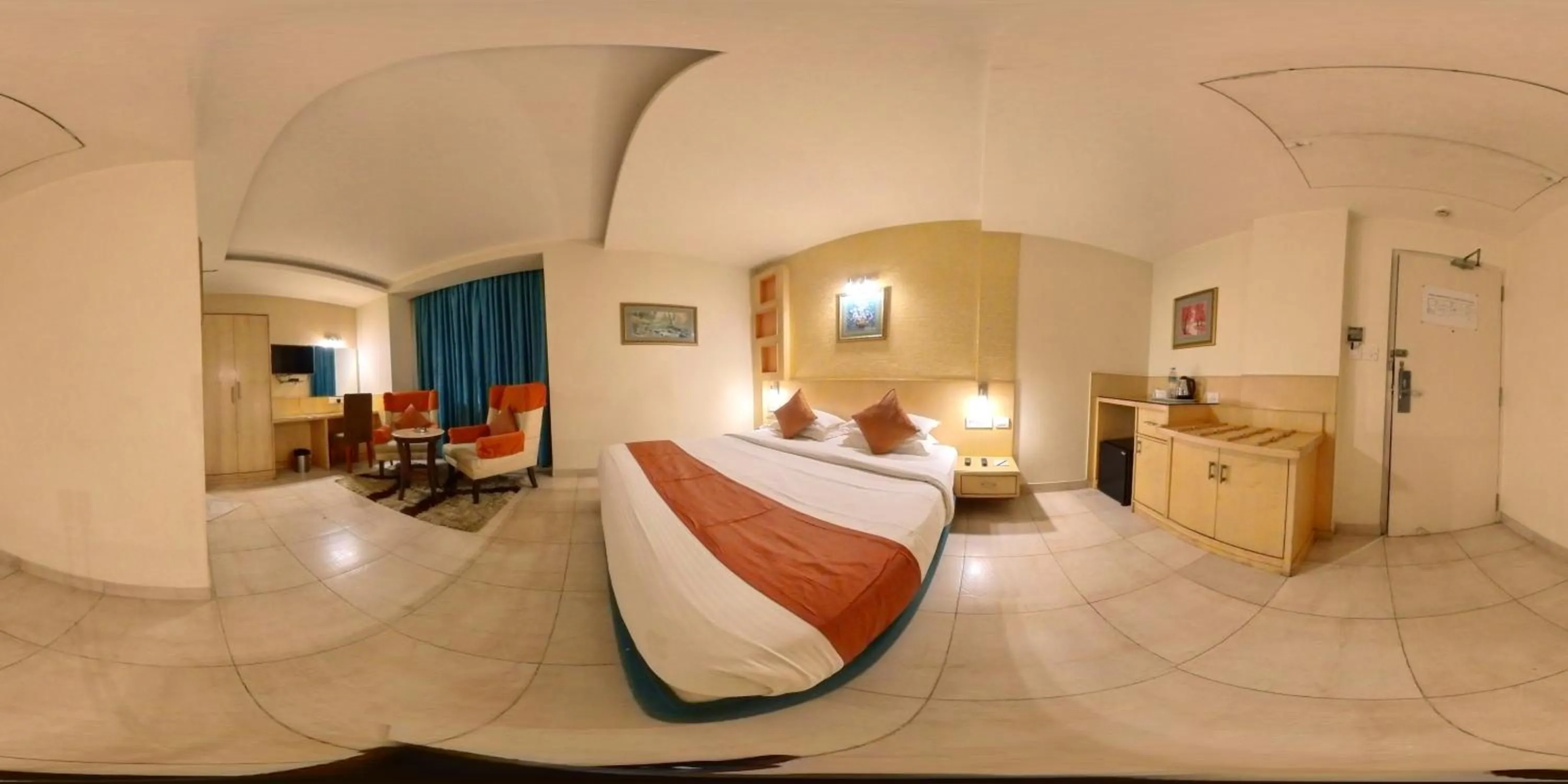 View (from property/room), Bed in Hotel Silicrest