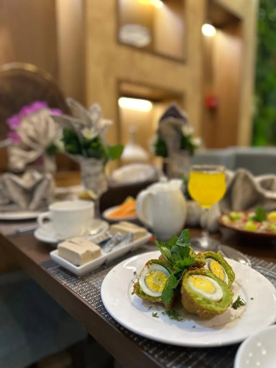 Restaurant/places to eat in Violet Al Azizia Hotel MASJID Al Qatari