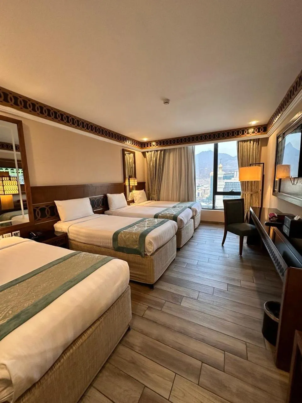 Bed in Violet Al Azizia Hotel MASJID Al Qatari