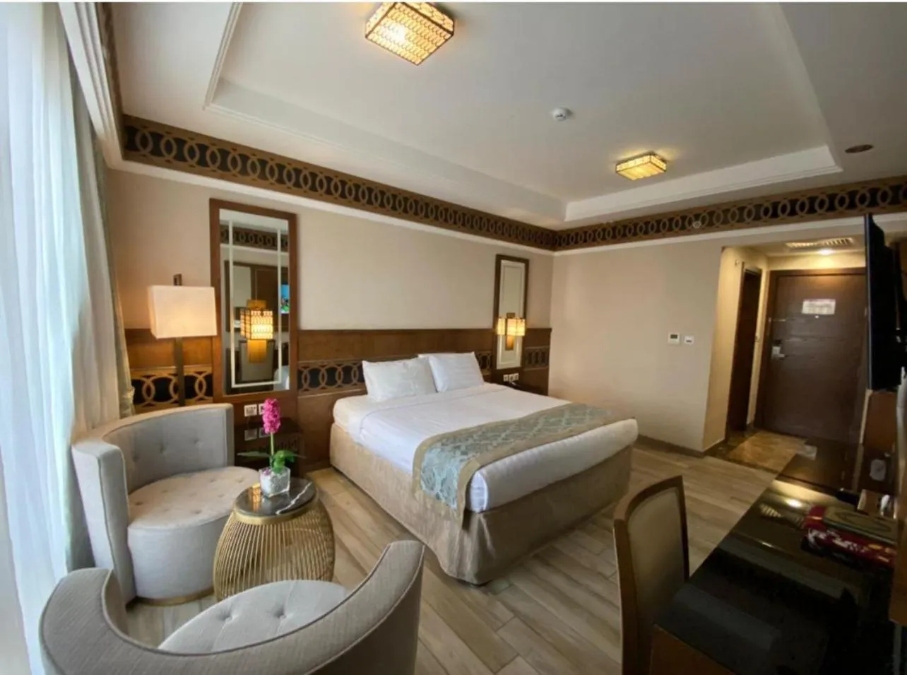 Bed in Violet Al Azizia Hotel MASJID Al Qatari