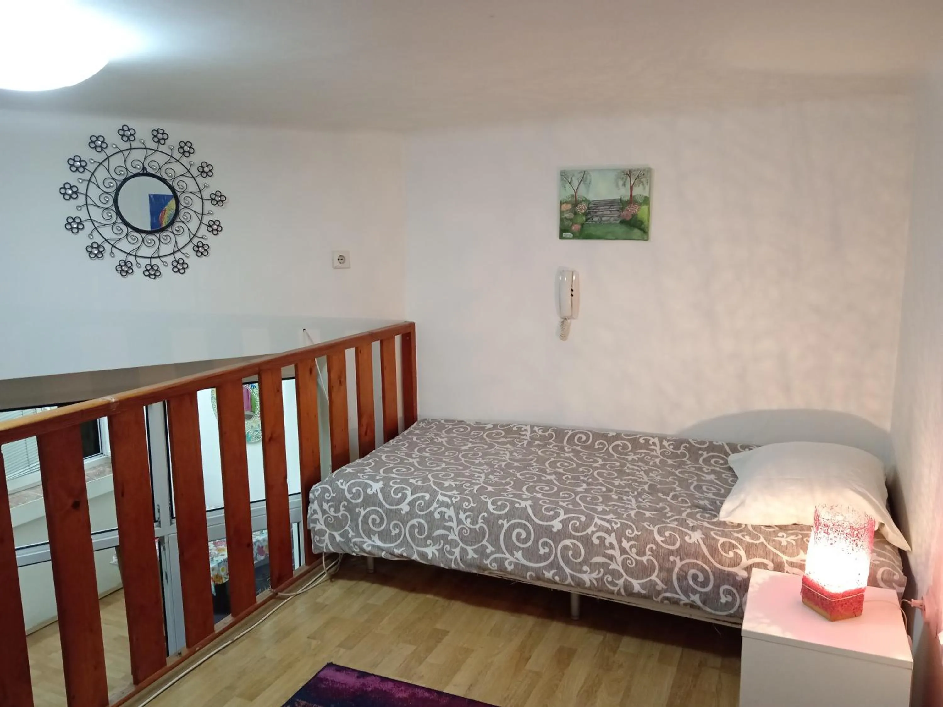 Kiwi Apartment