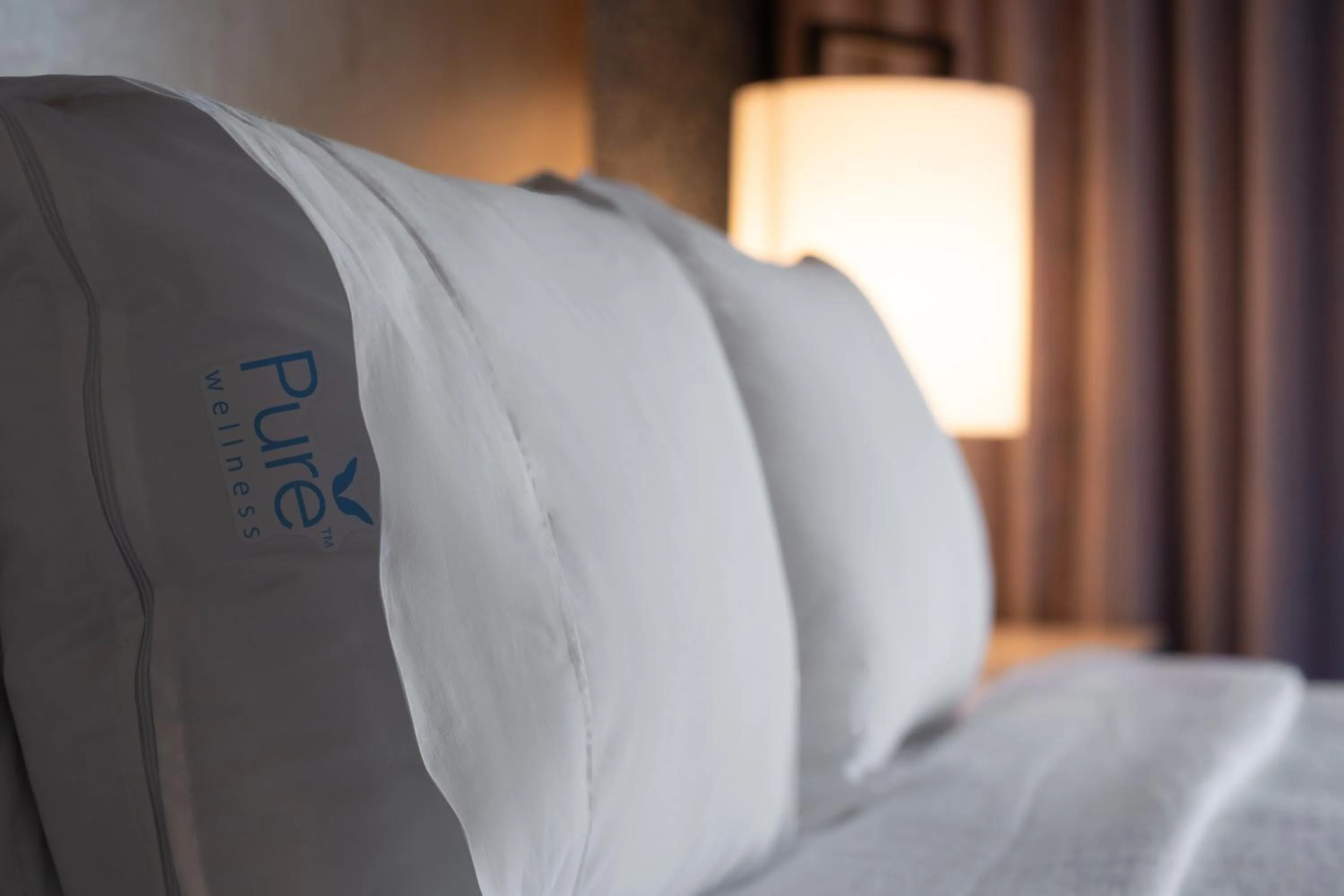 Bed in Embassy Suites Lincoln