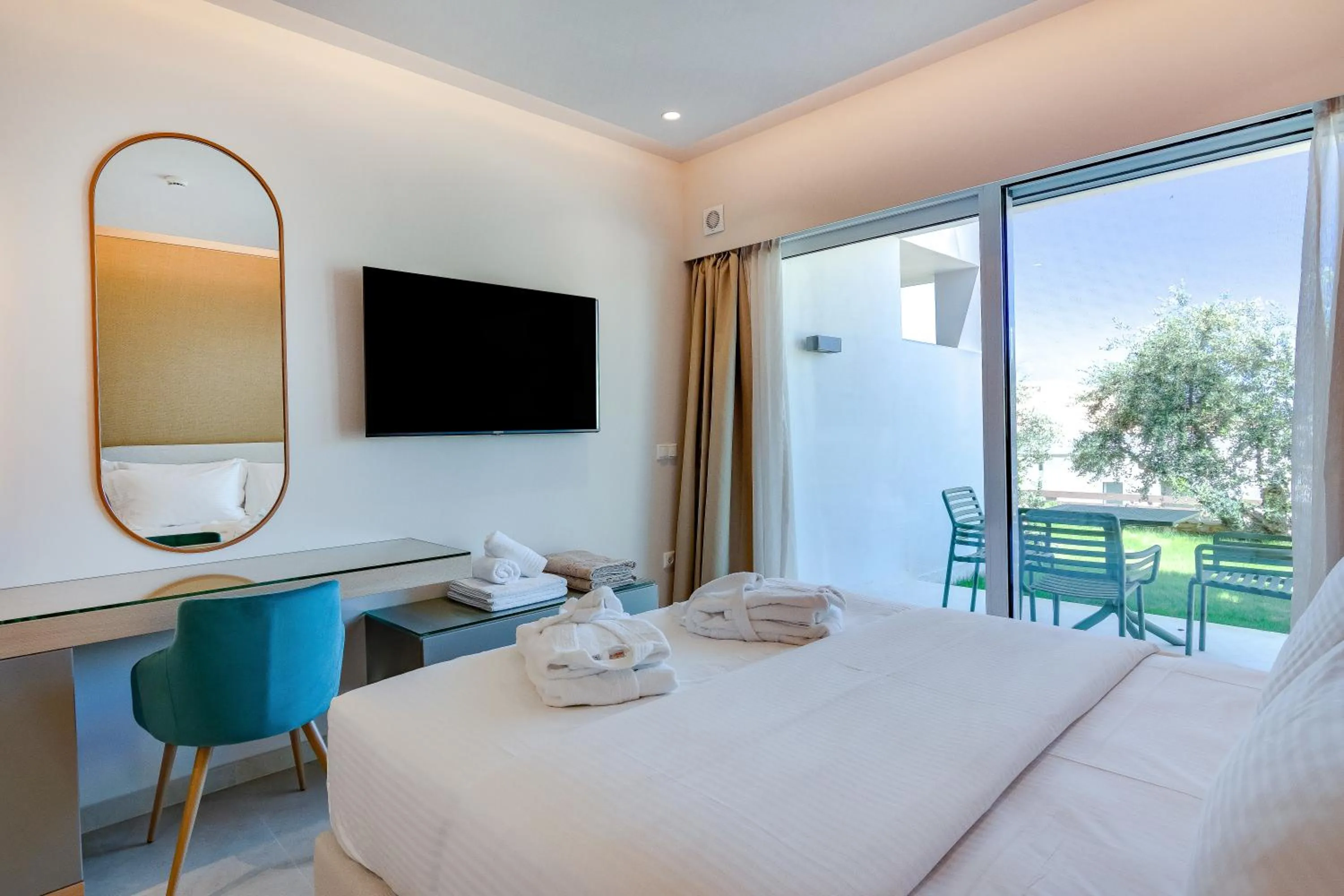 Bed in Colonides Beach Hotel