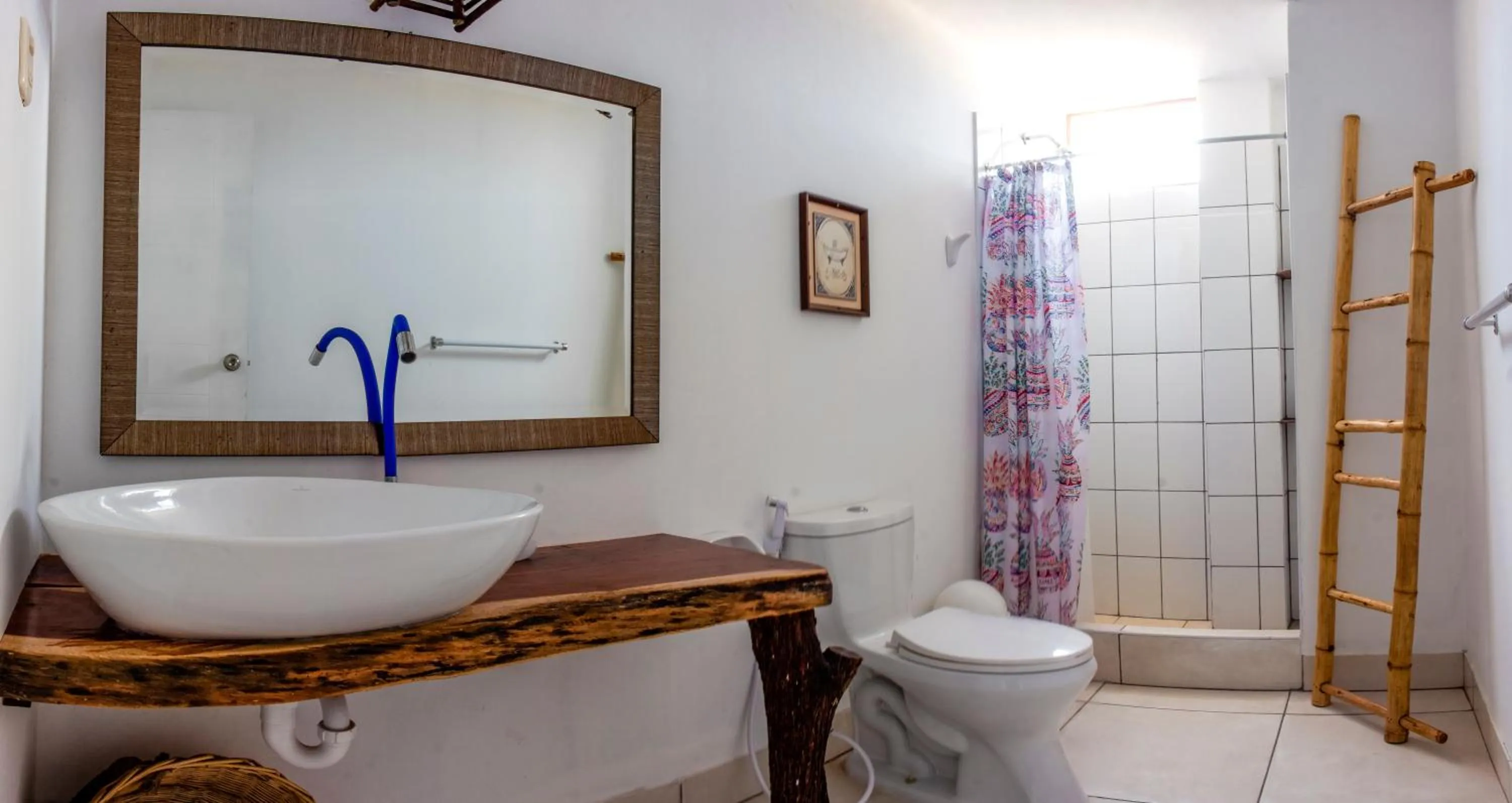 Bathroom in Maria Jose Bungalows