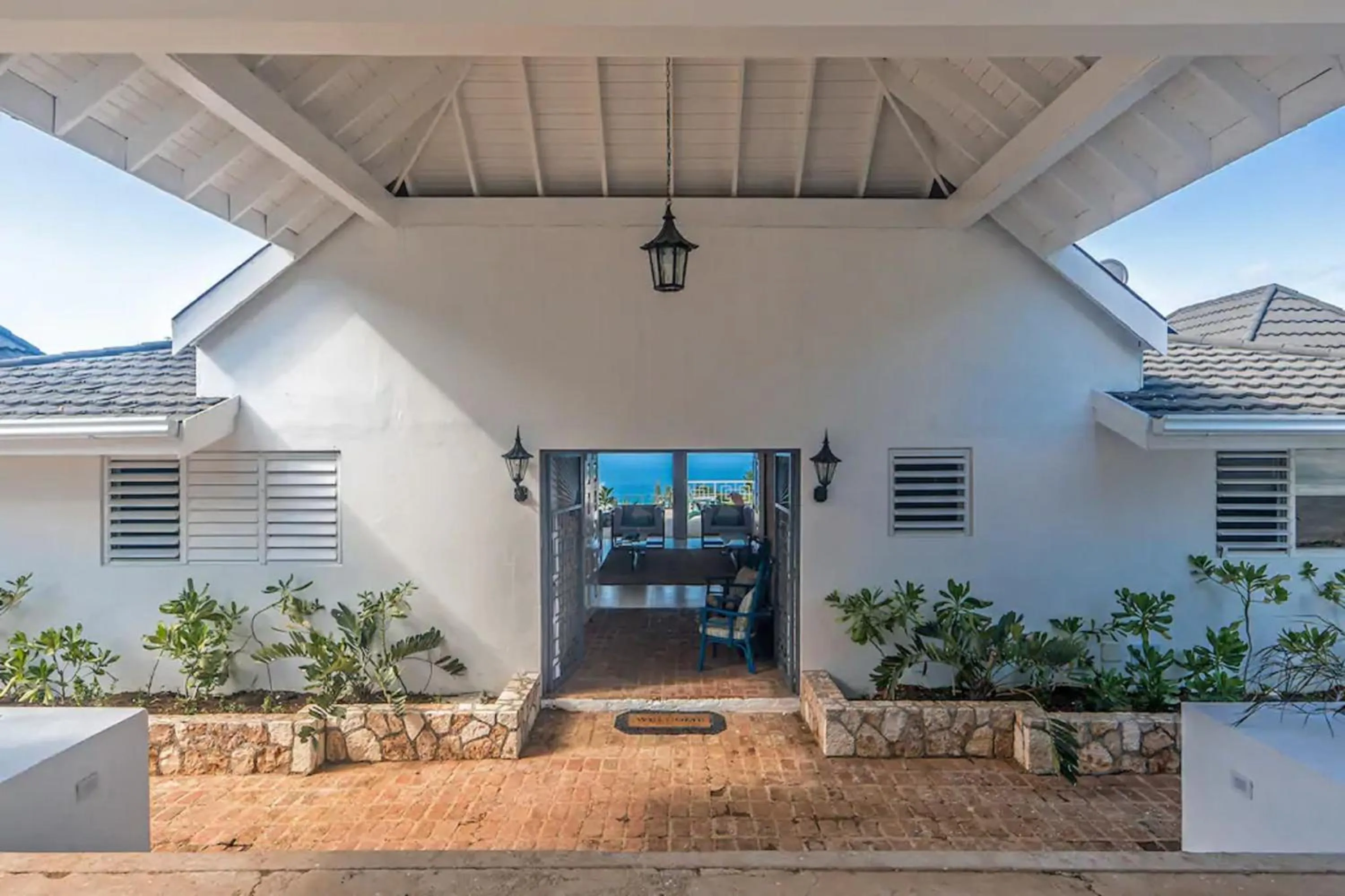 Facade/entrance in Magnificent 5-Bedroom Estate Villa, Sleeps 12