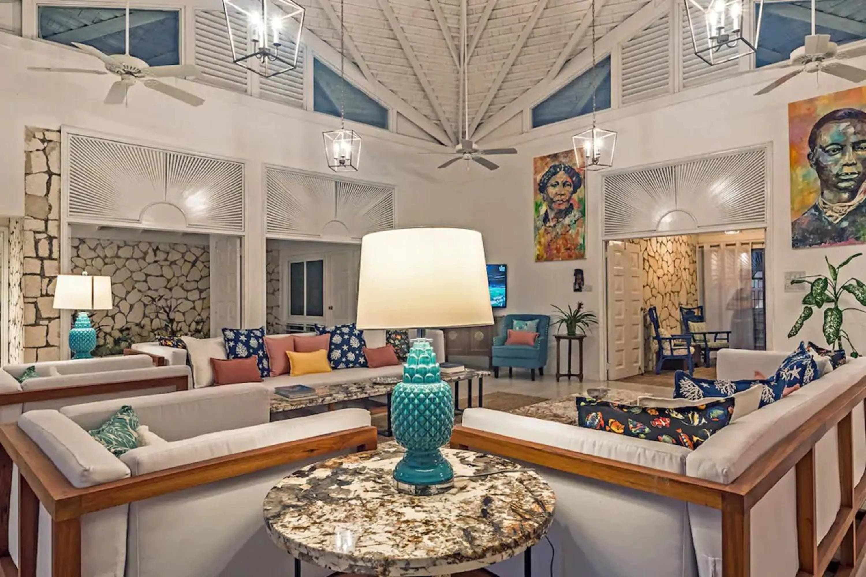 Living room in Magnificent 5-Bedroom Estate Villa, Sleeps 12