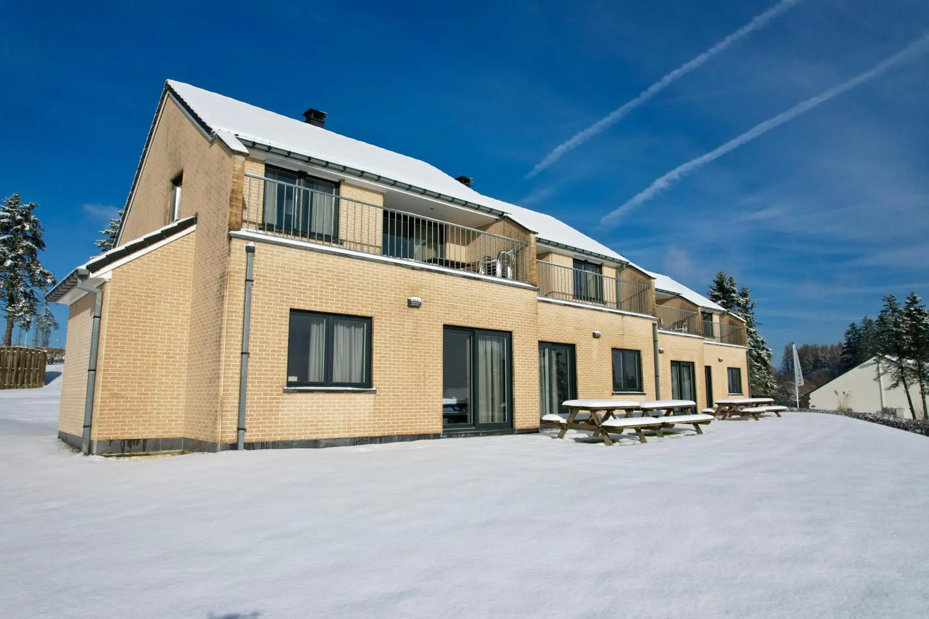 Eight-Bedroom House - single occupancy in Holiday Park La Sapinière Eight-Bedroom House - single occupancy in Holiday Park La Sapinière