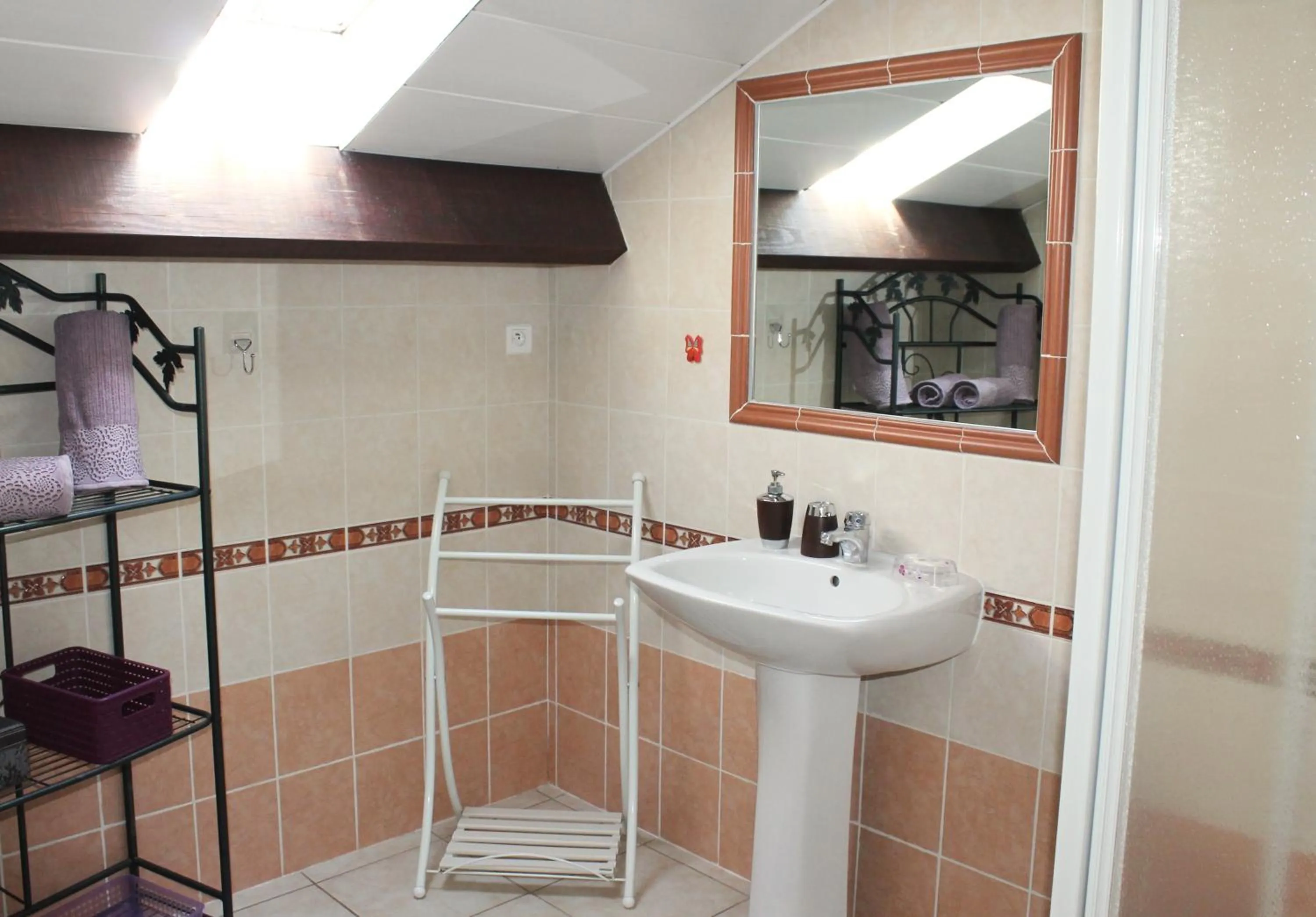 Bathroom in Domaine Le Clos des Oliviers