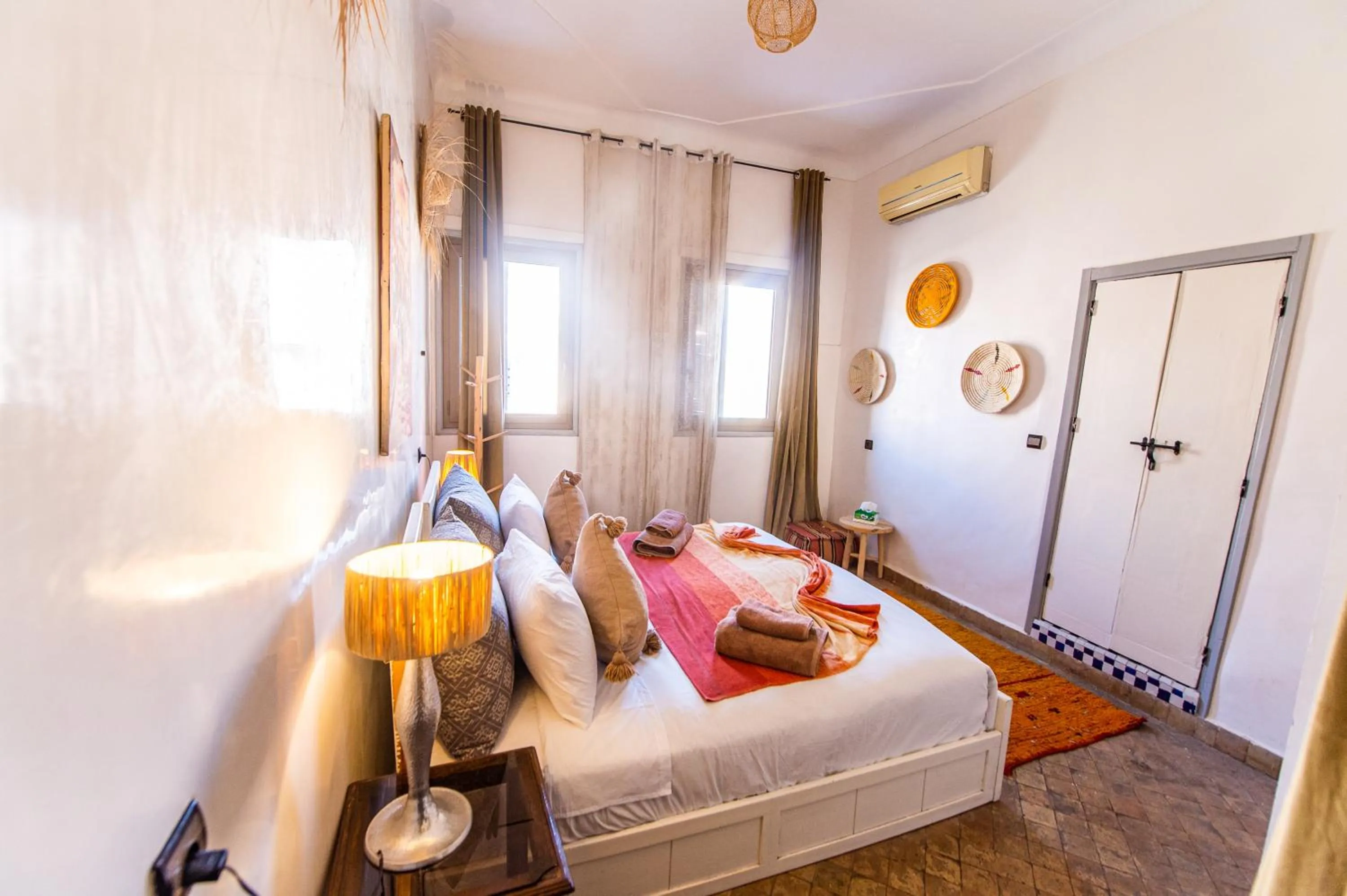 Bed in KOUTOBIA ROYAL