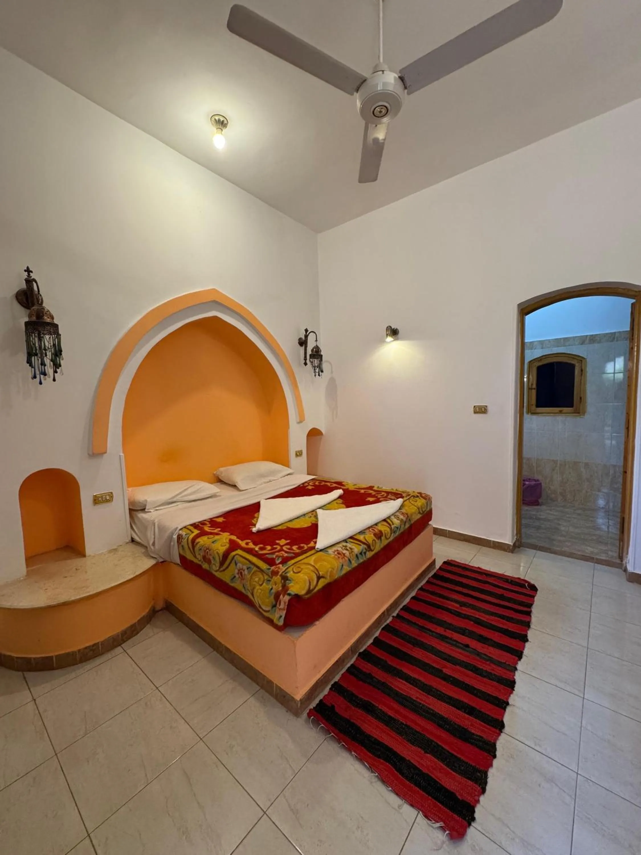 Bed in Hotel Sheherazade Luxor