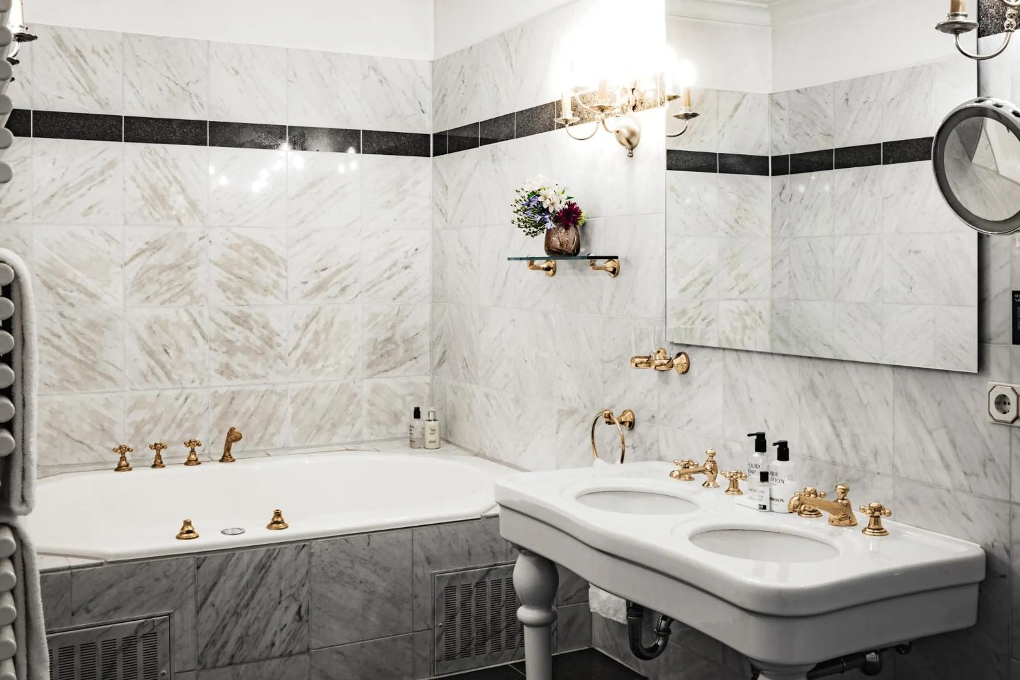 Bathroom in AMERON Neuschwanstein Alpsee Resort & Spa