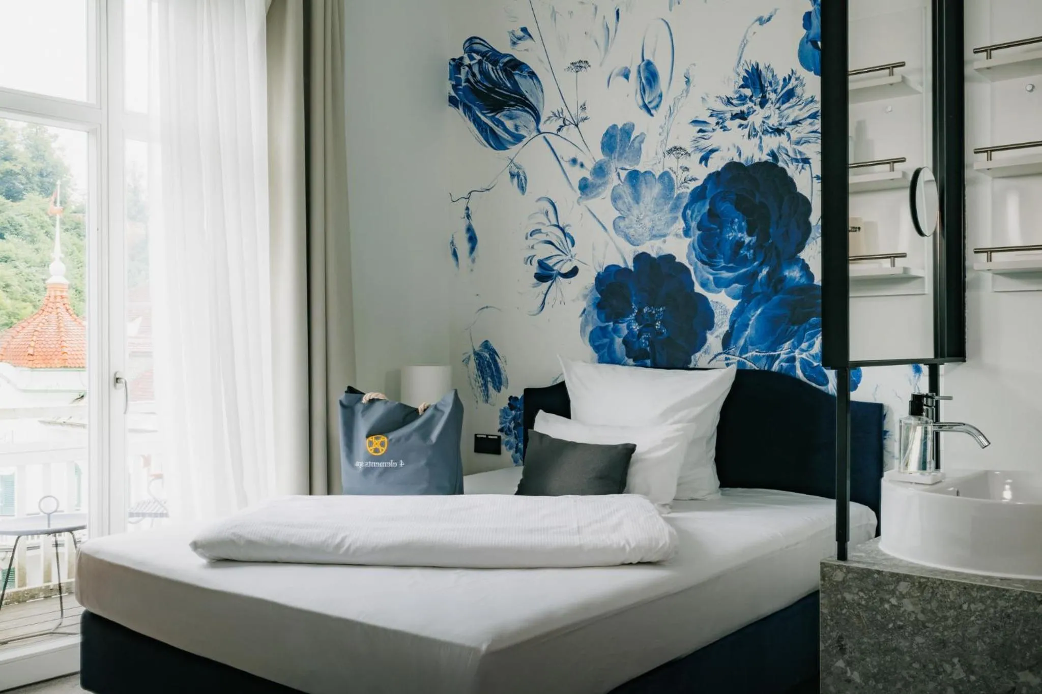 Bed in AMERON Neuschwanstein Alpsee Resort & Spa