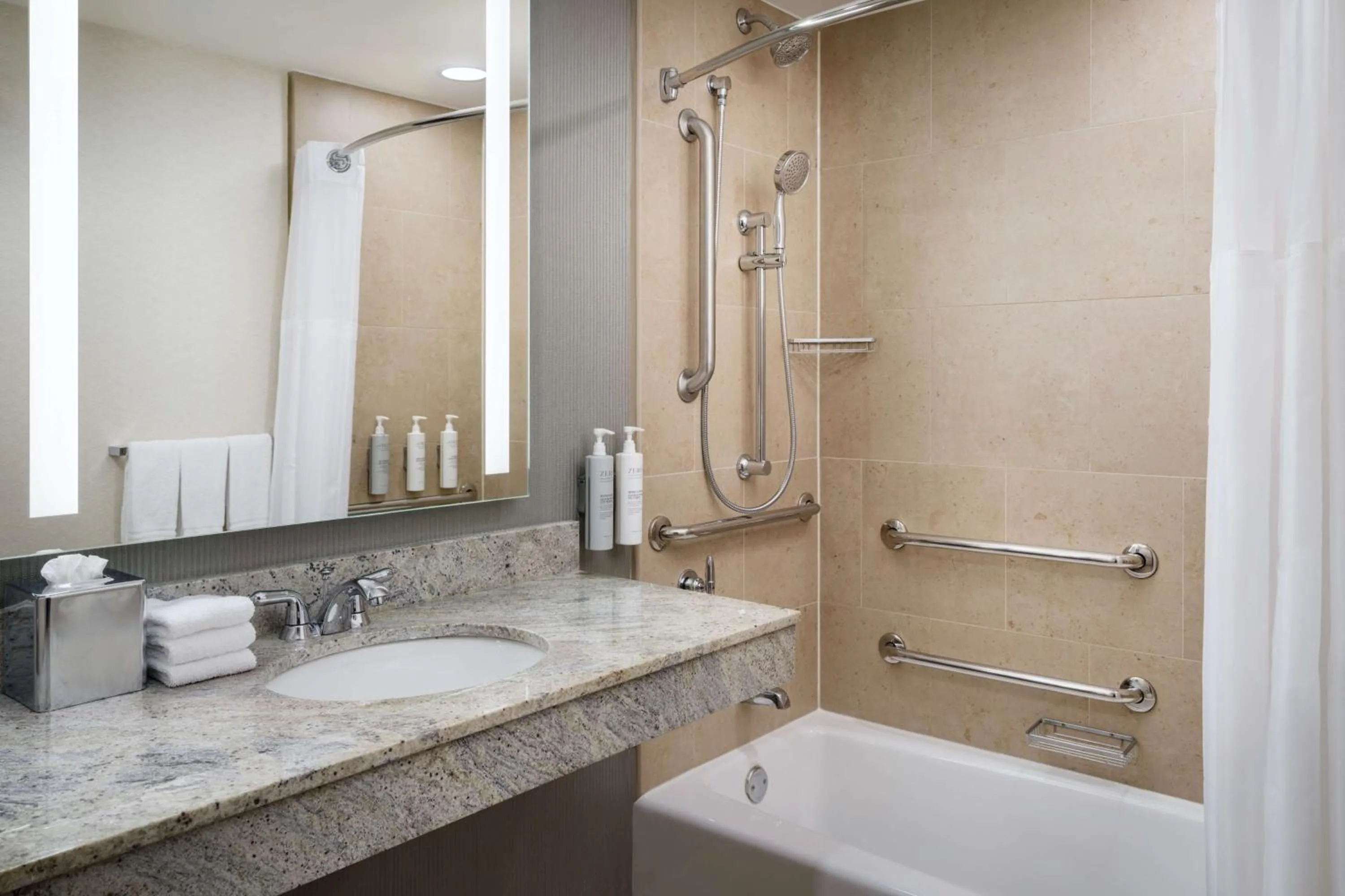 Photo of the whole room in Hilton Garden Inn West 35th Street