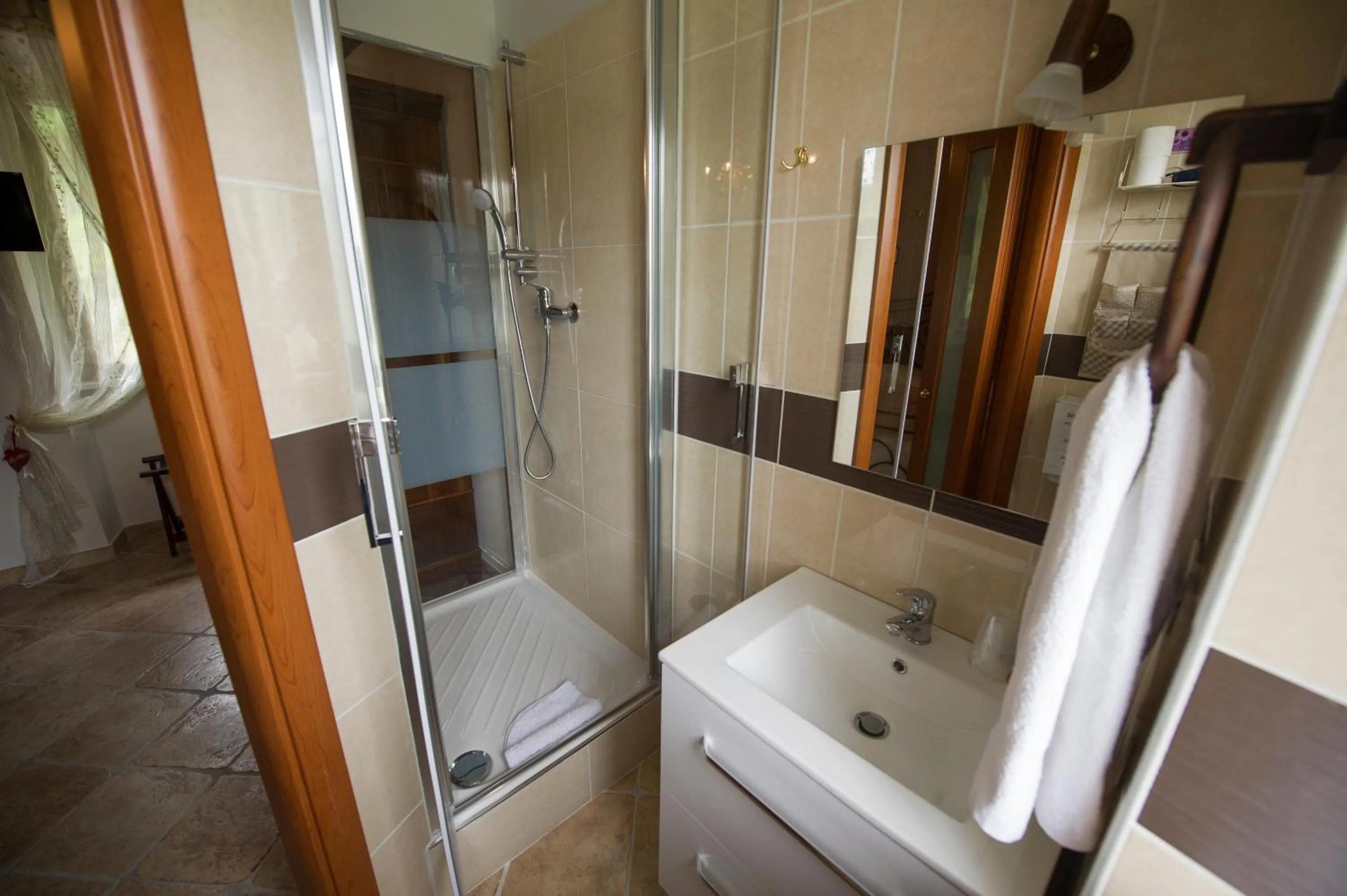 Shower in B&B Villa Filetta