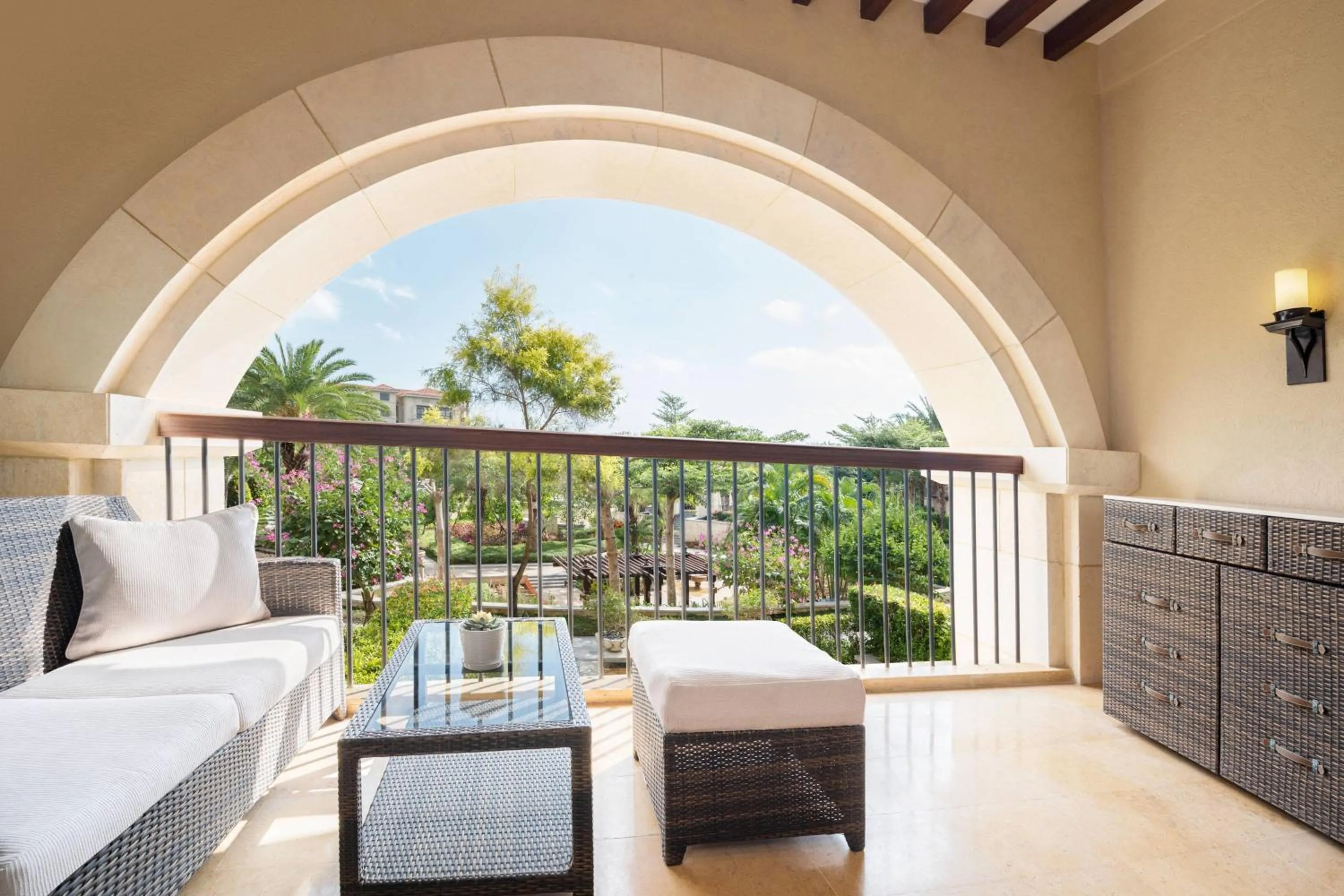 Photo of the whole room in JW Marriott Sanya Haitang Bay Resort & Spa