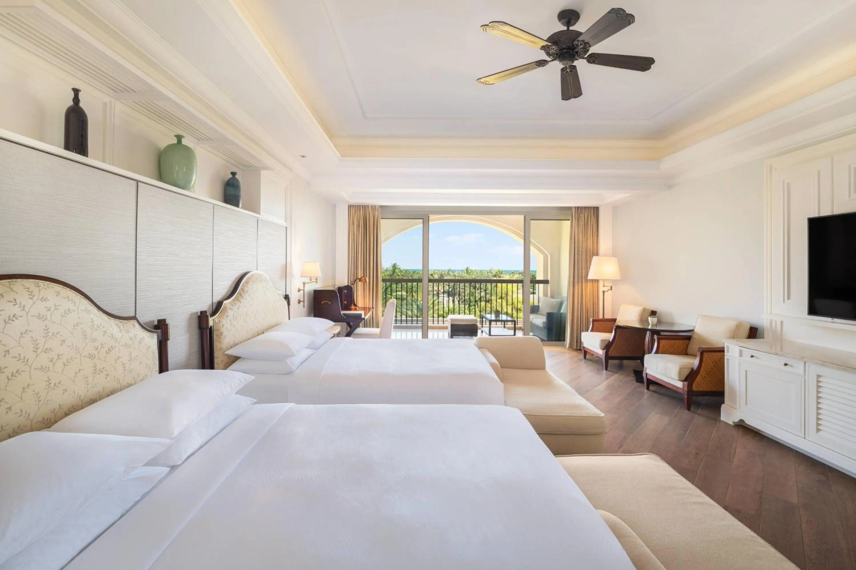 Photo of the whole room, Bed in JW Marriott Sanya Haitang Bay Resort & Spa