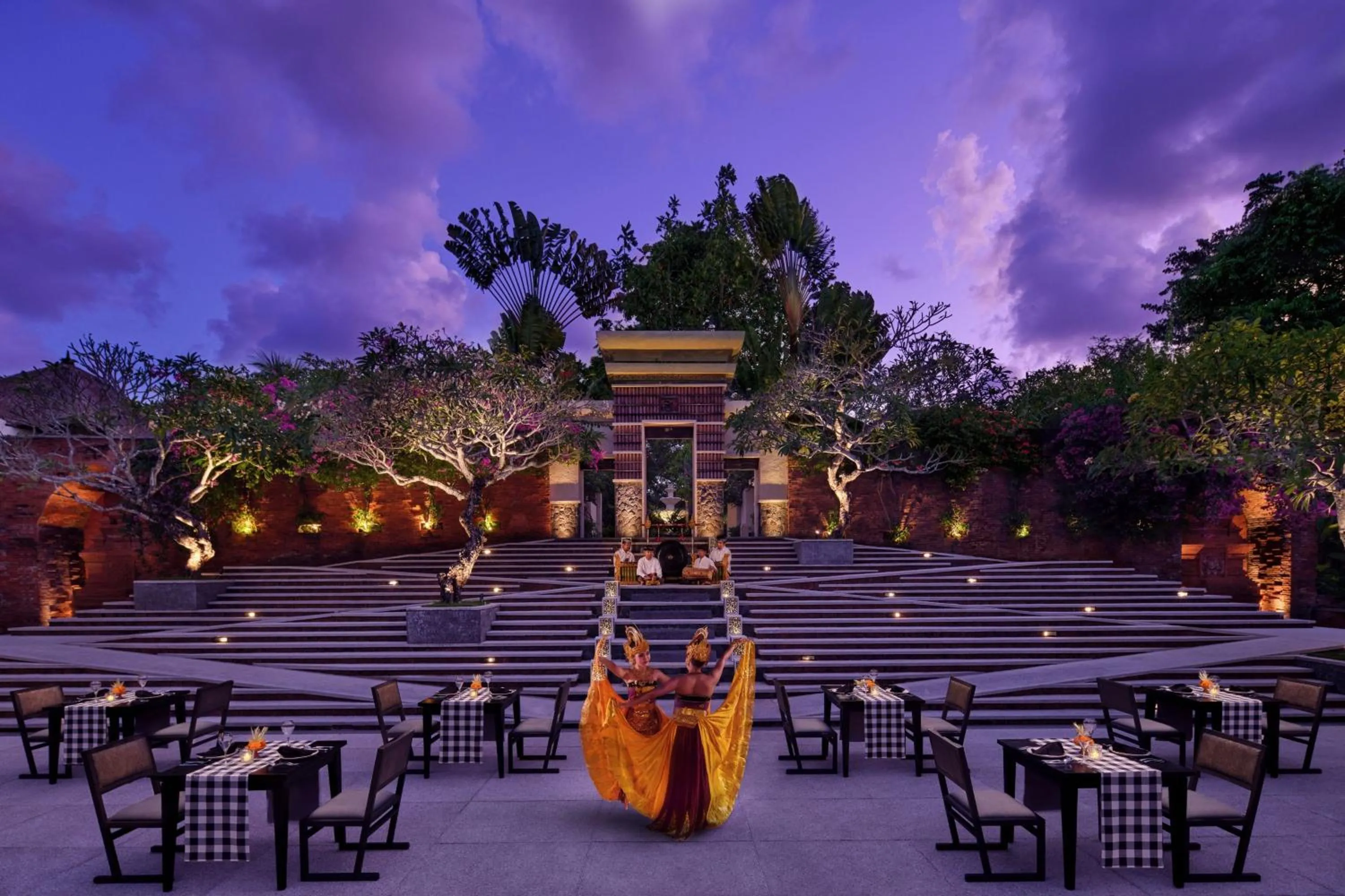 Restaurant/places to eat in Amarterra Villas Resort Bali Nusa Dua, Autograph Collection