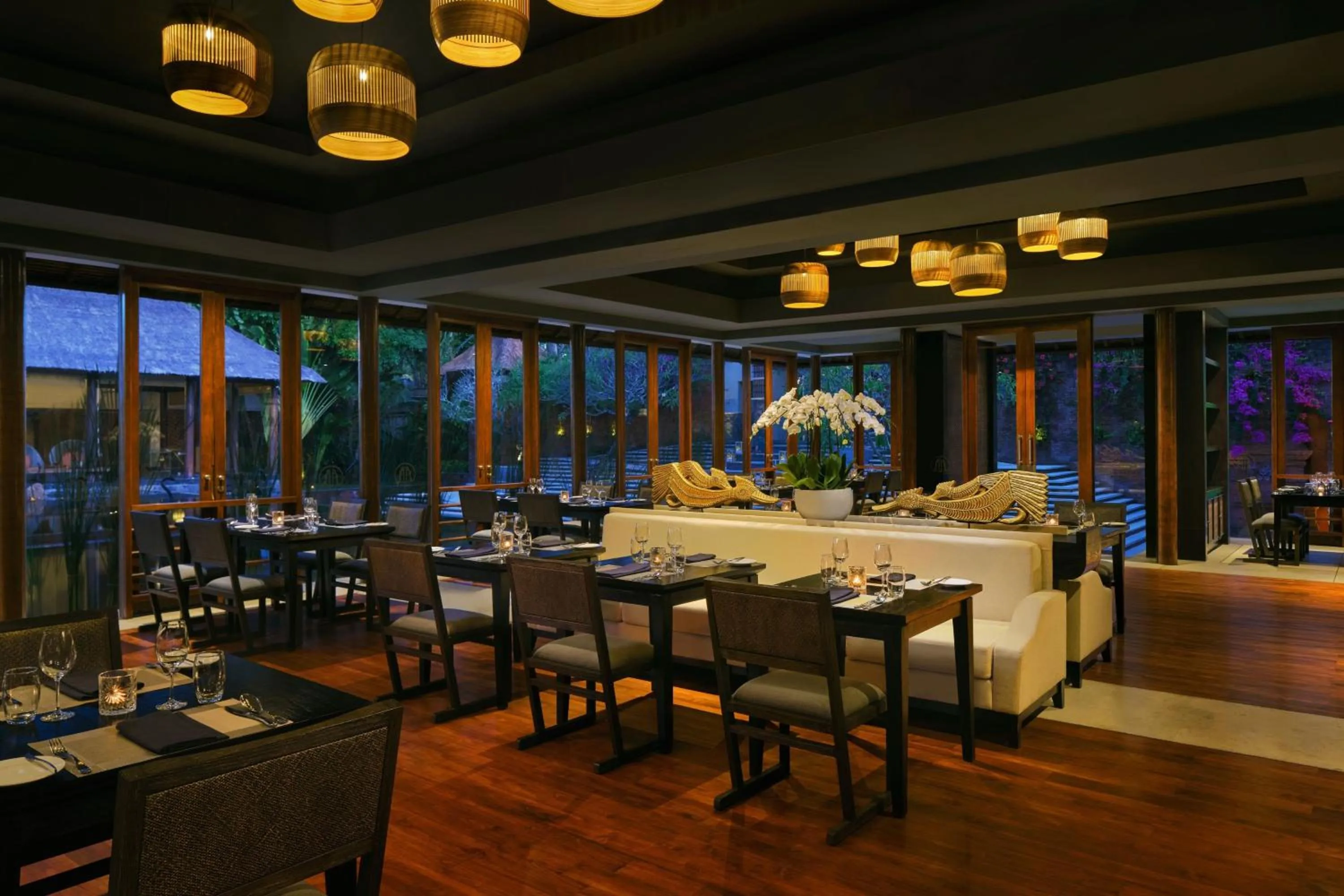 Restaurant/places to eat in Amarterra Villas Resort Bali Nusa Dua, Autograph Collection
