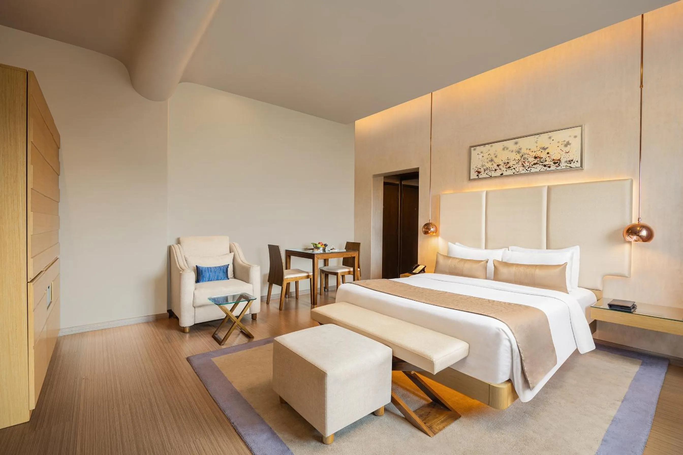 Bedroom, Bed in Fortune Hosur - Member ITC Hotels' Group
