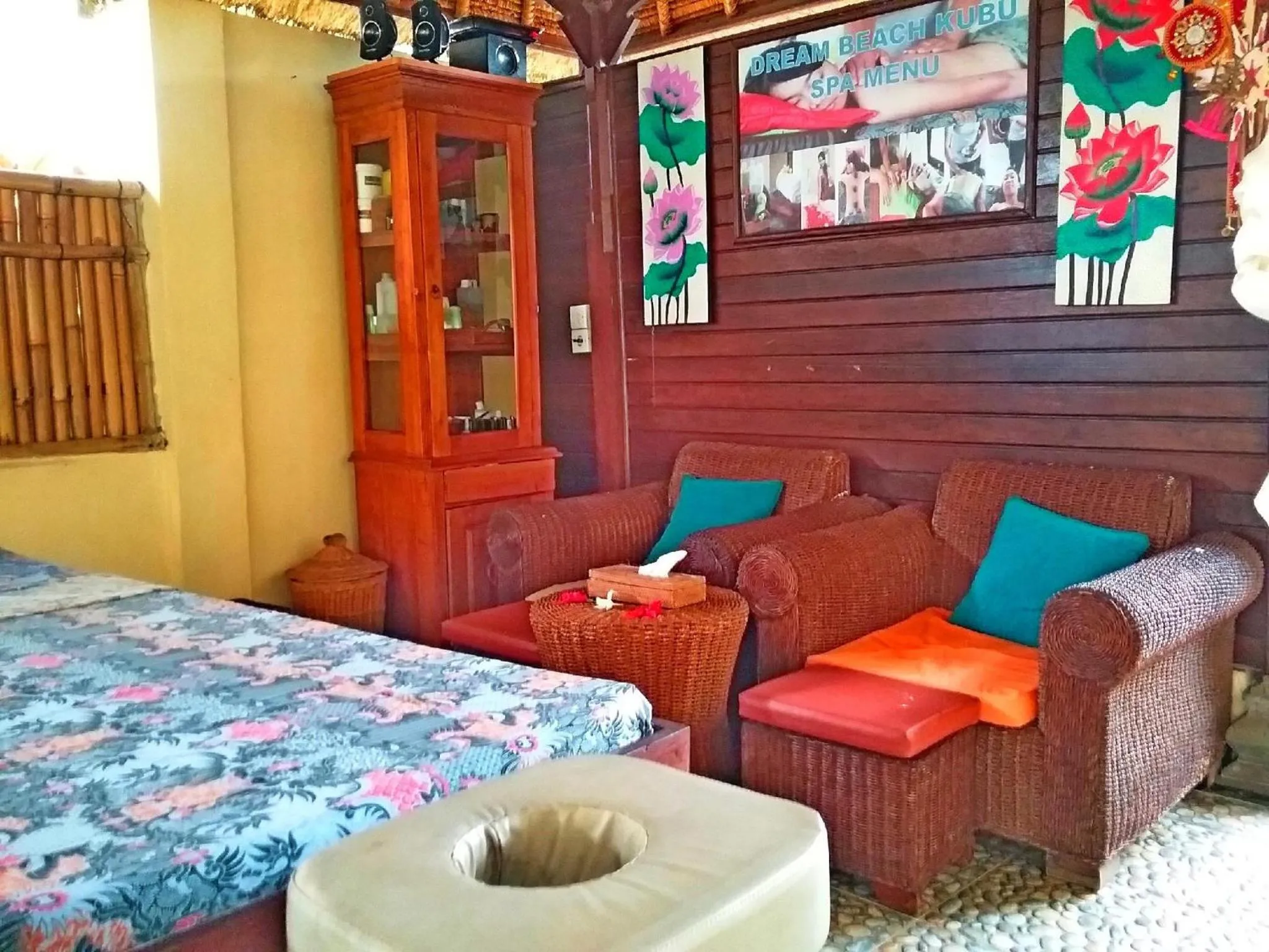 Spa and wellness centre/facilities, Bed in Dream Beach Kubu & SPA by ABM