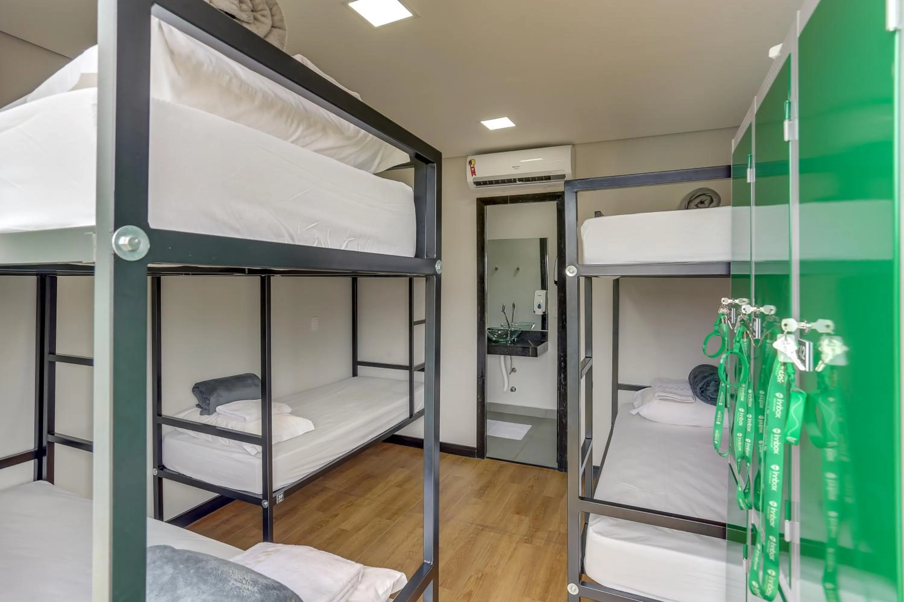 bunk bed, Bed in Innbox - Canasvieiras