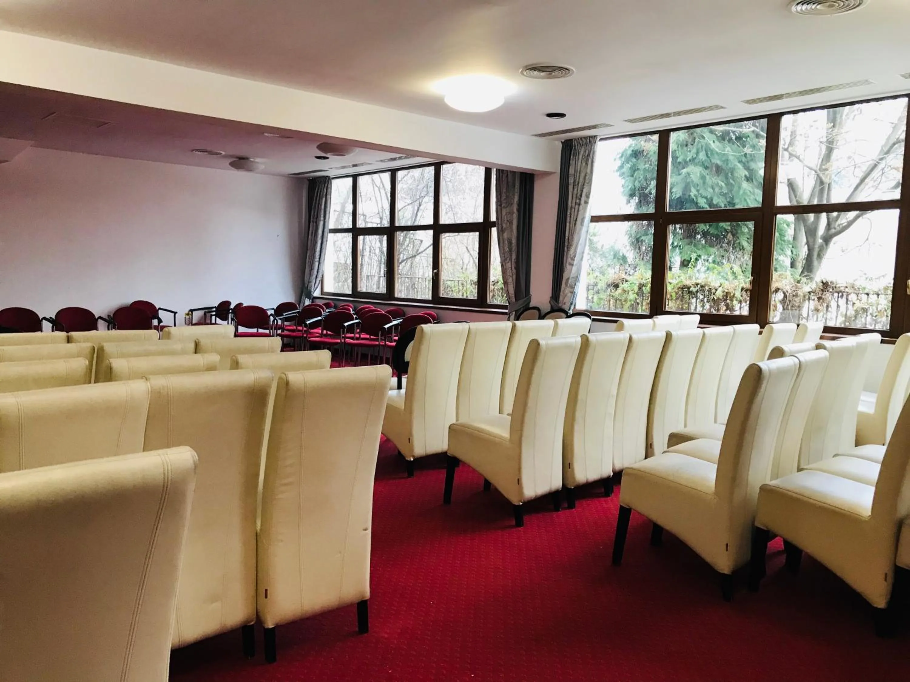 Meeting/conference room in Hotel Pami