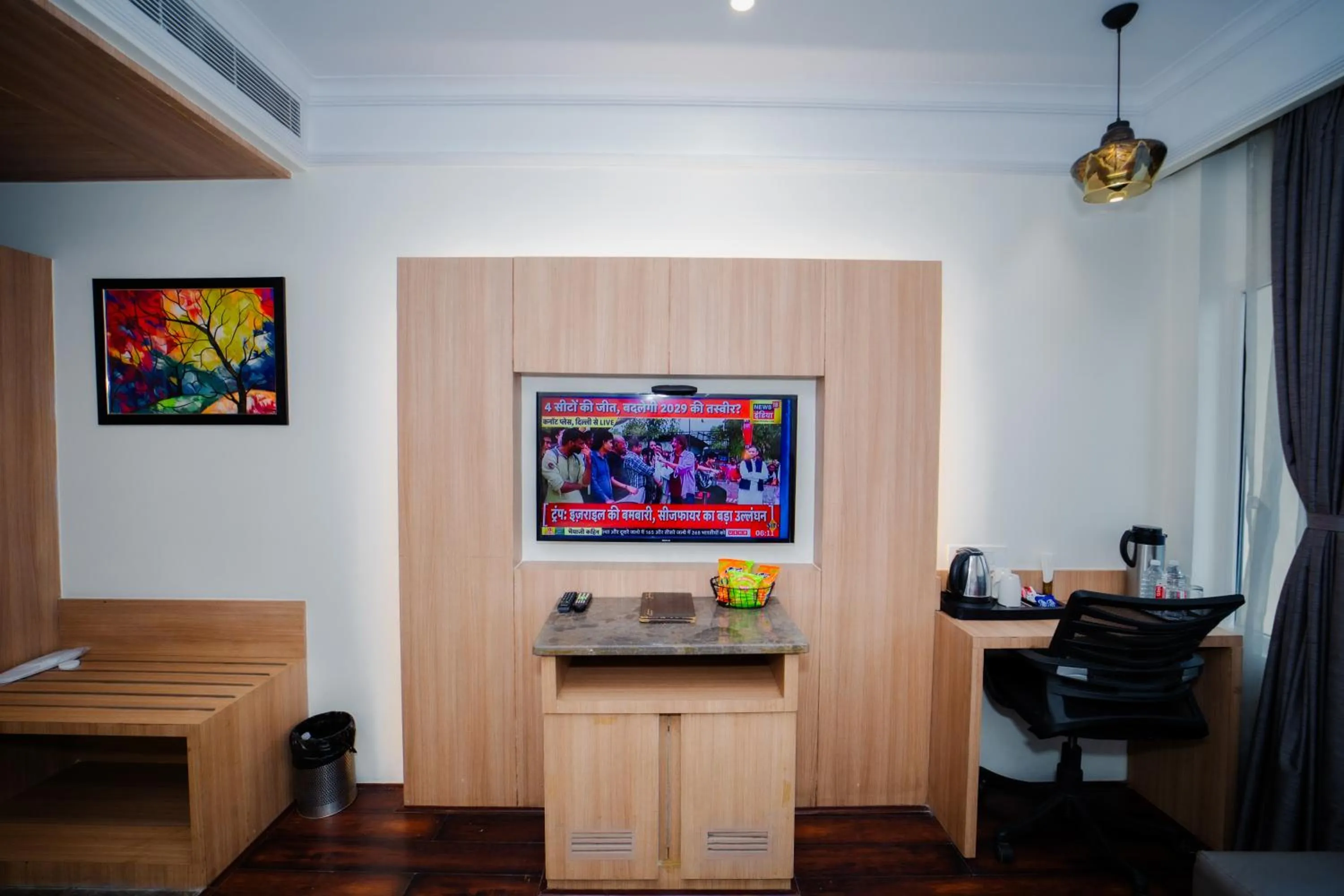 TV and multimedia in New Hotel Broadway