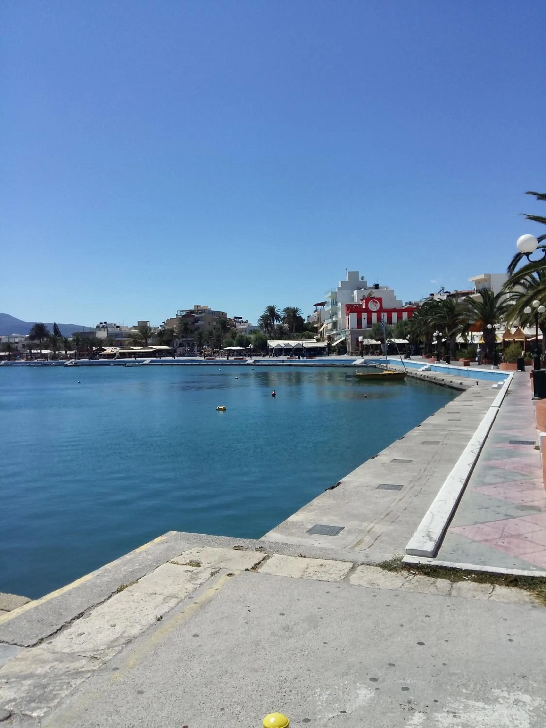 Spring in Nora Hotel