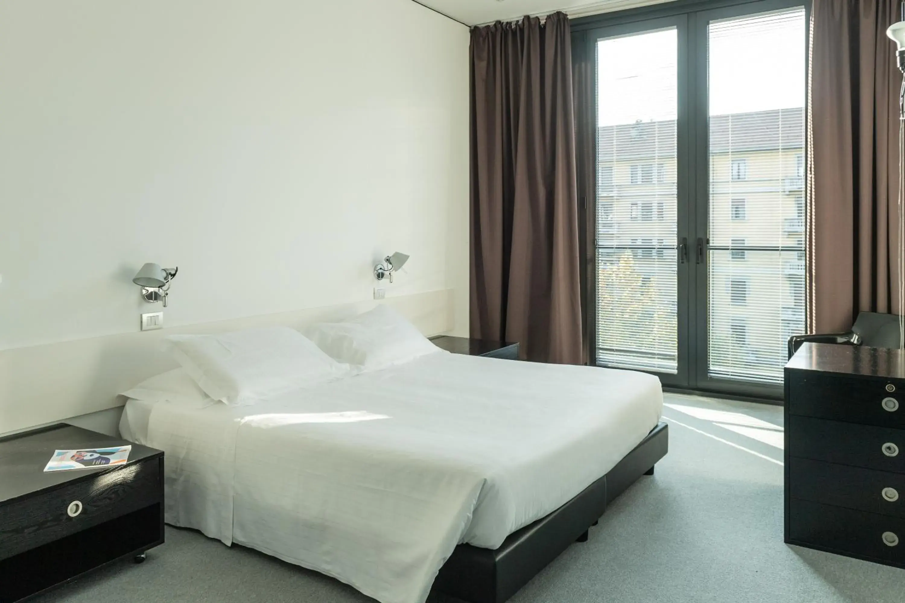 Two-Bedroom Suite in DUPARC Contemporary Suites Two-Bedroom Suite in DUPARC Contemporary Suites