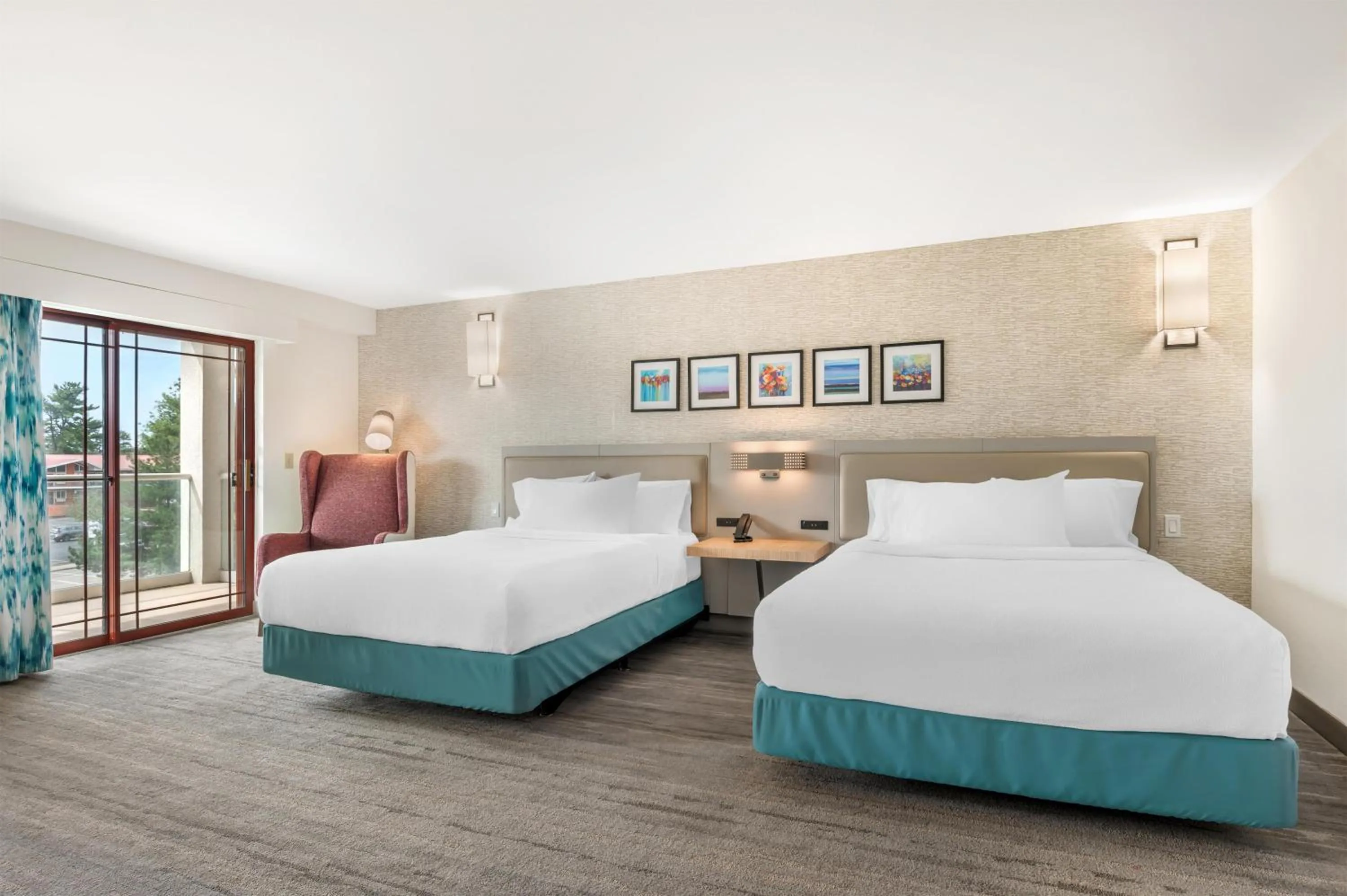 Bed in Hilton Garden Inn Wisconsin Dells