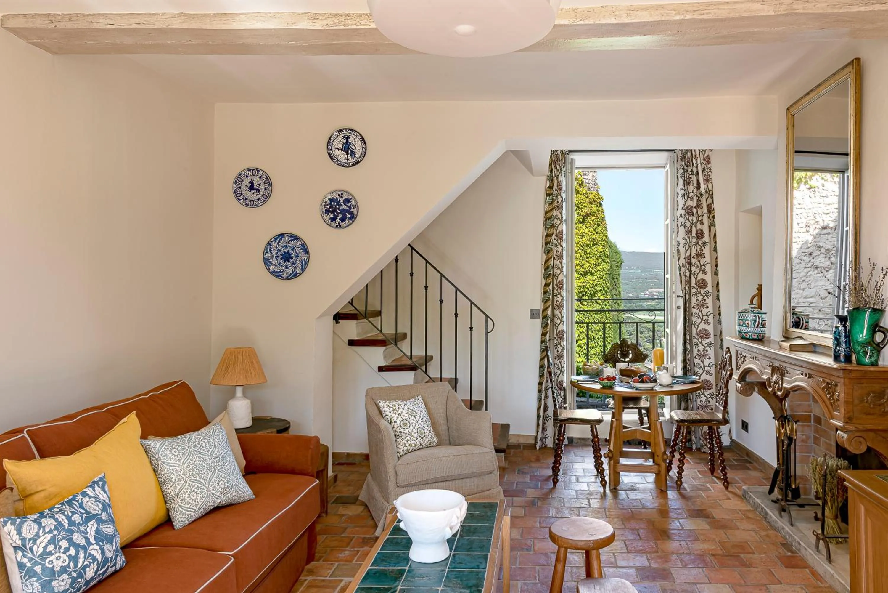 Seating area in Hotel Crillon le Brave