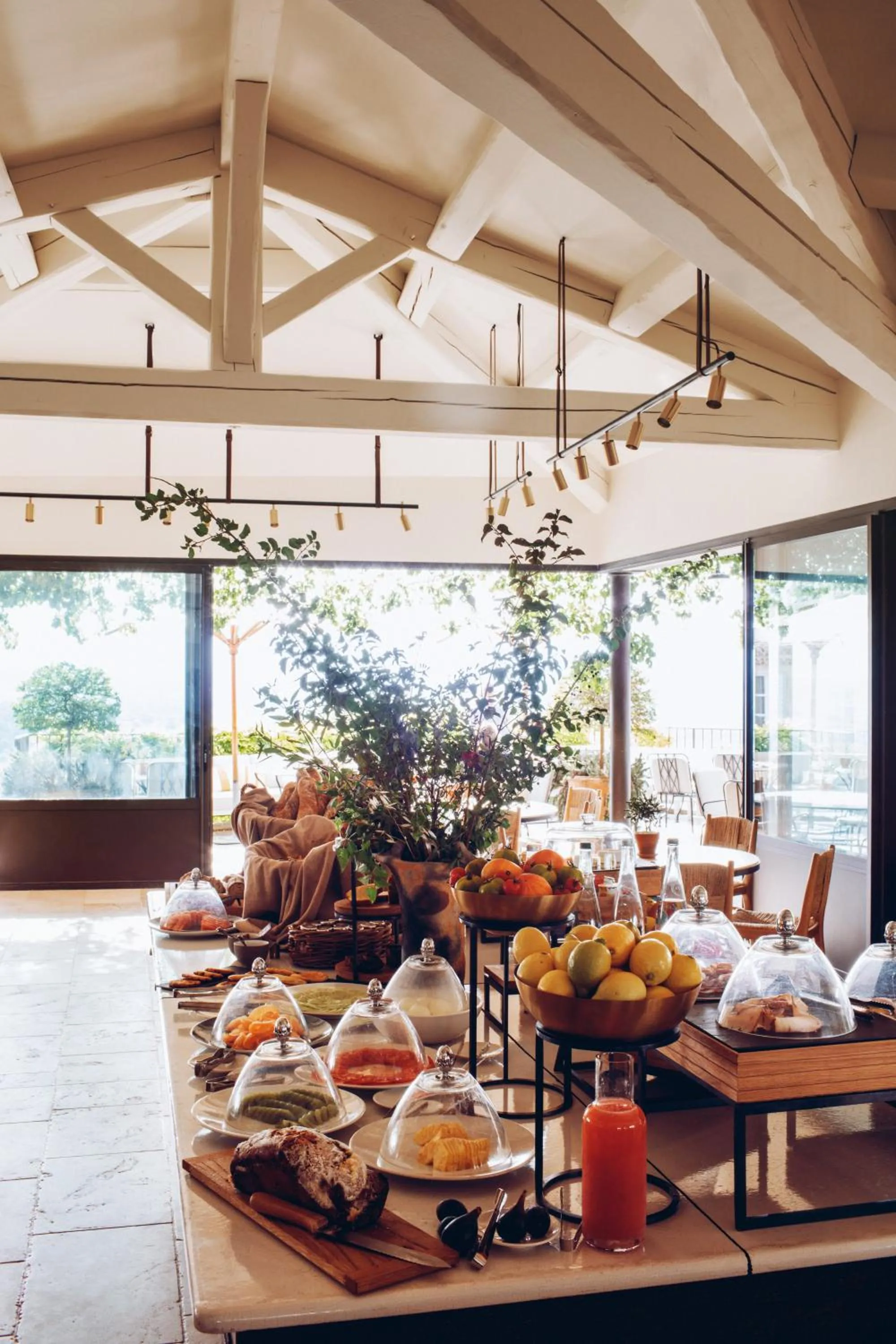 Breakfast in Hotel Crillon le Brave